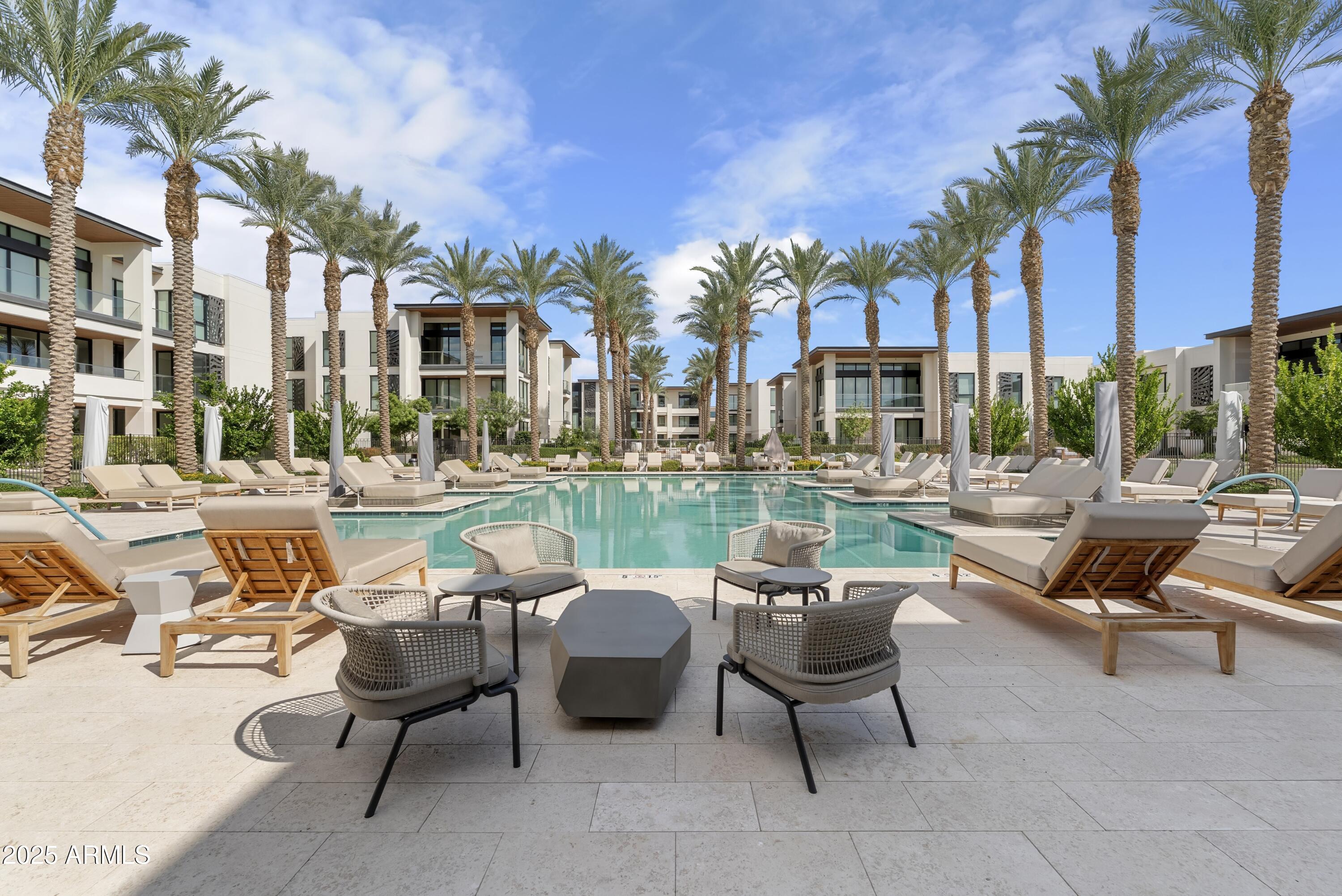 Ritz-Carlton Paradise Valley - Residential