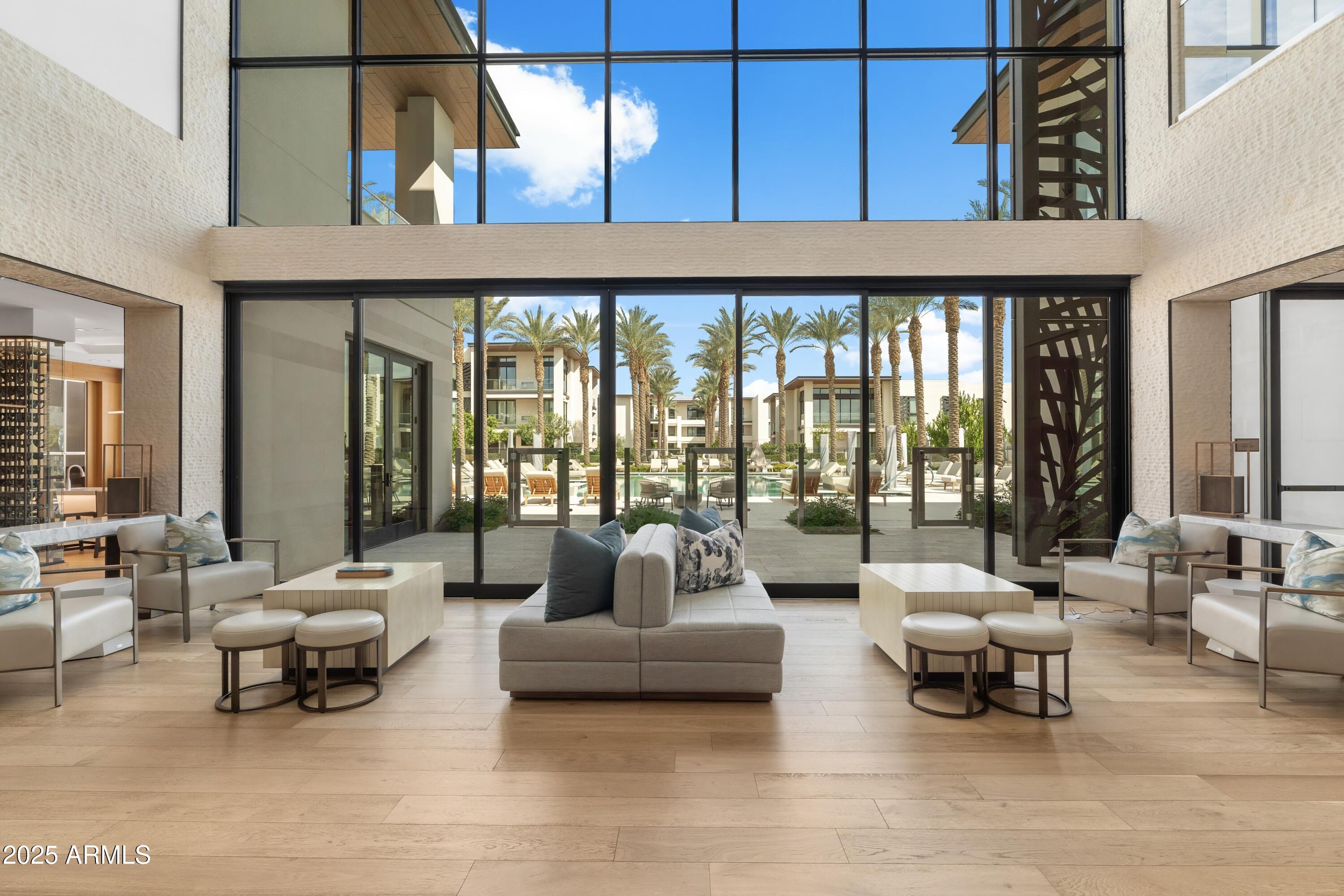 Ritz-Carlton Paradise Valley - Residential