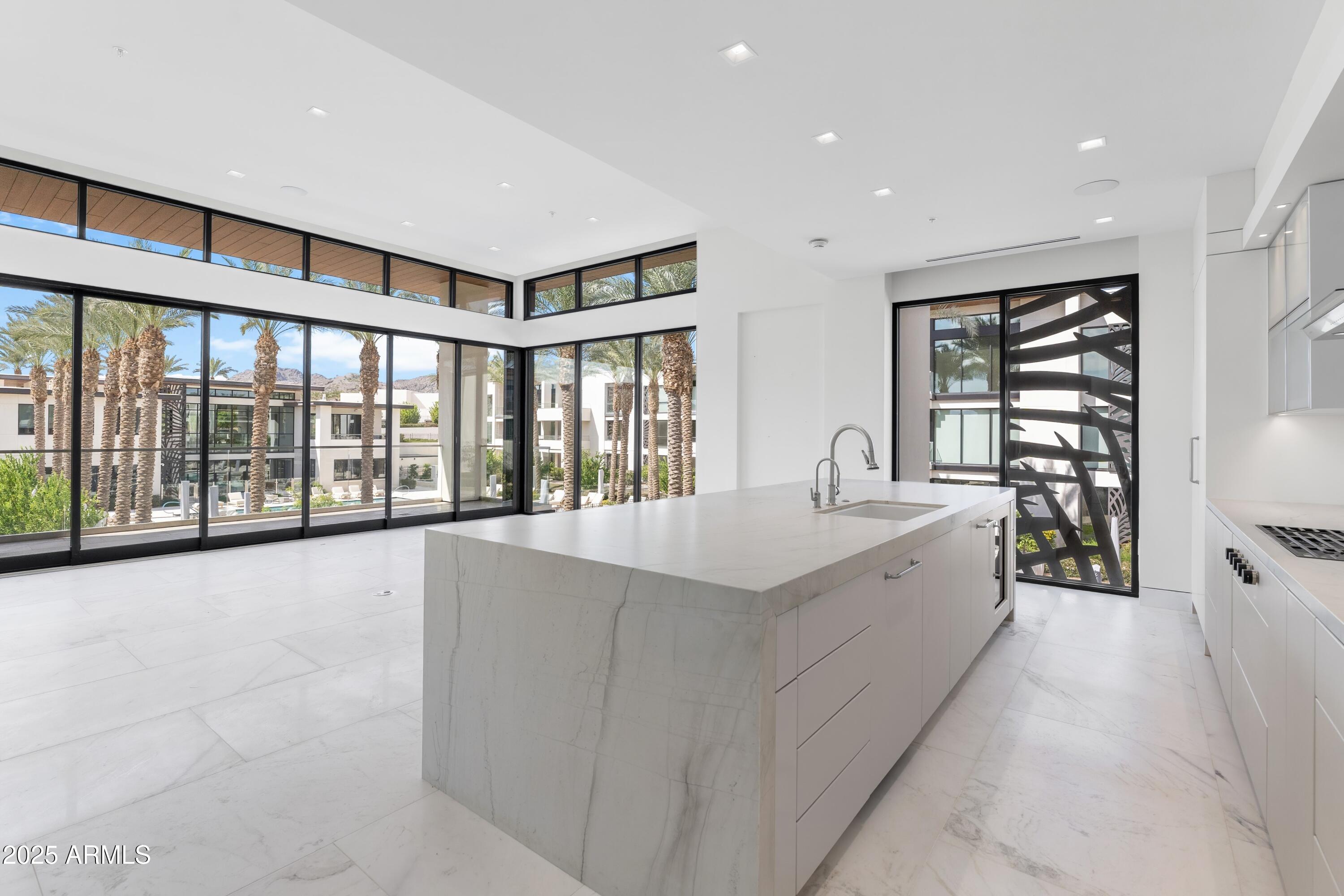 Ritz-Carlton Paradise Valley - Residential