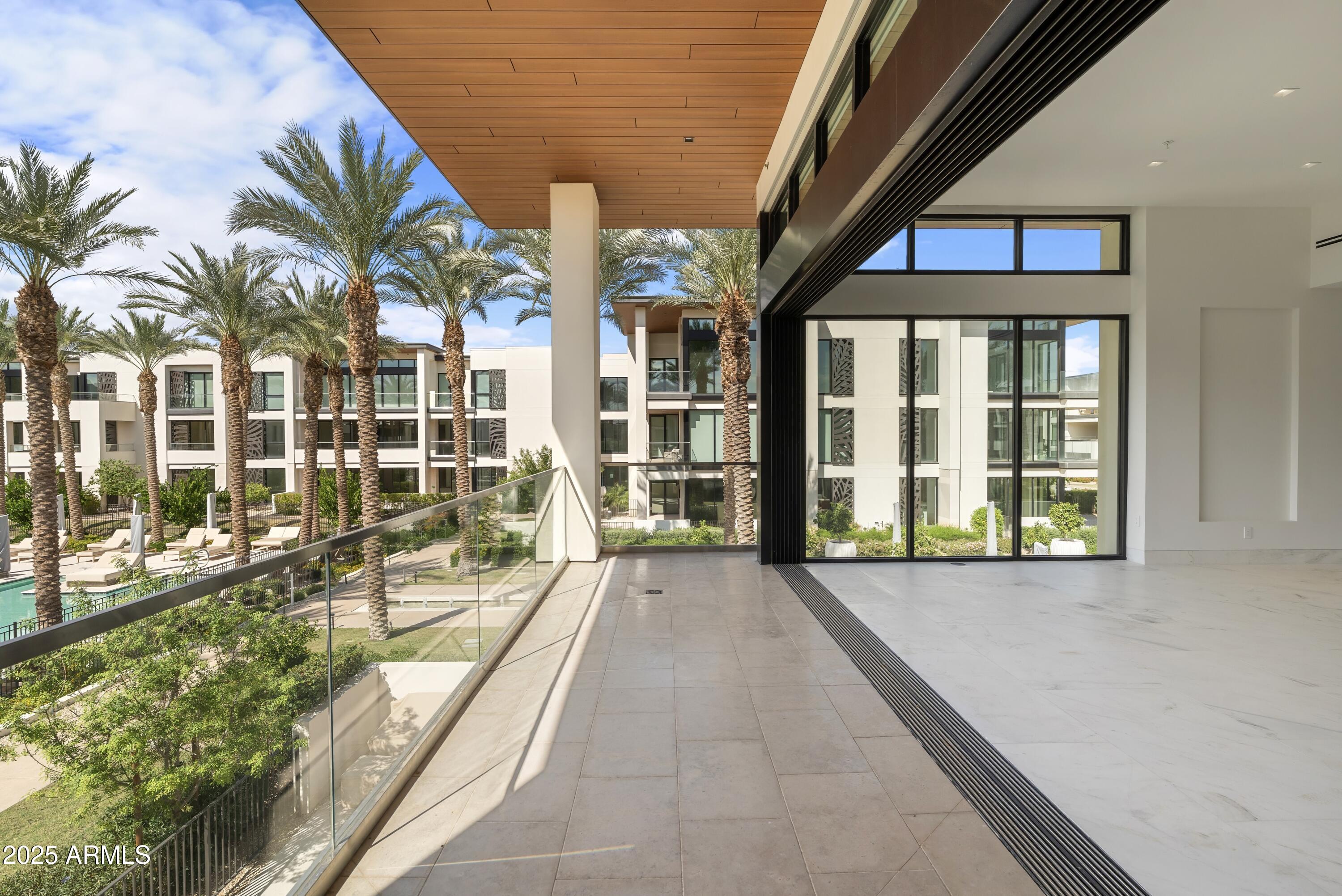 Ritz-Carlton Paradise Valley - Residential