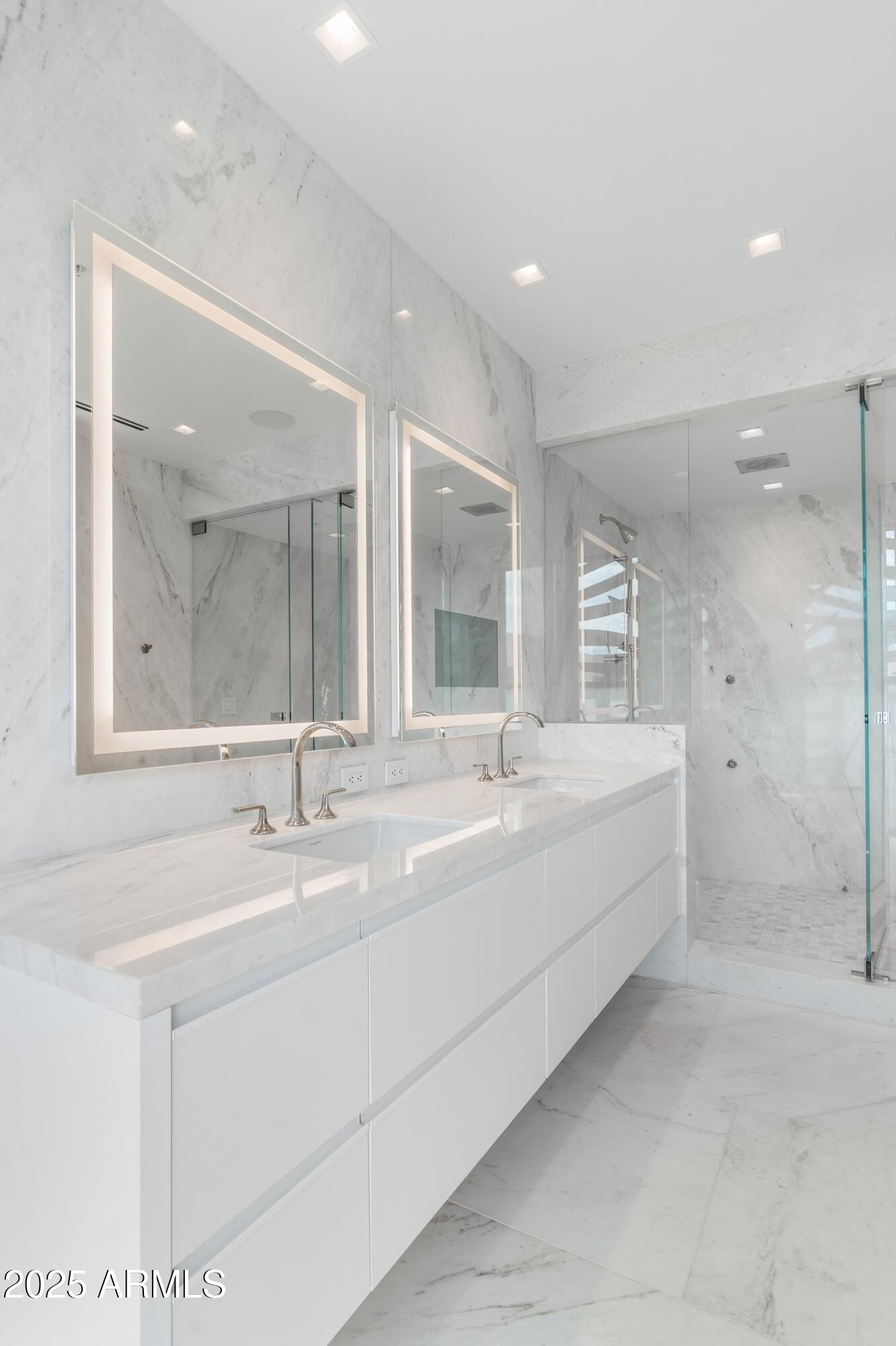 Ritz-Carlton Paradise Valley - Residential