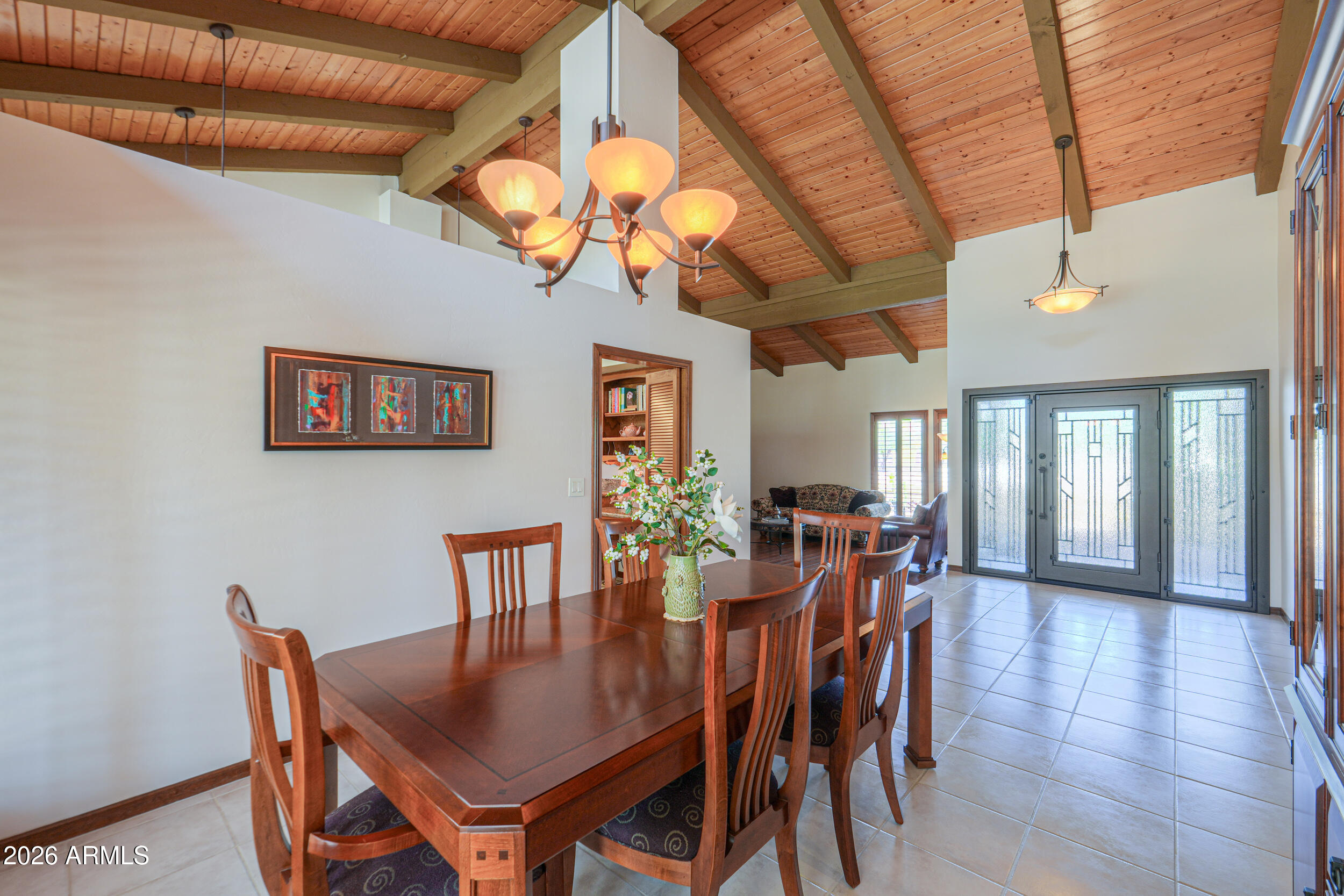 ROUND VALLEY ESTATES - Residential