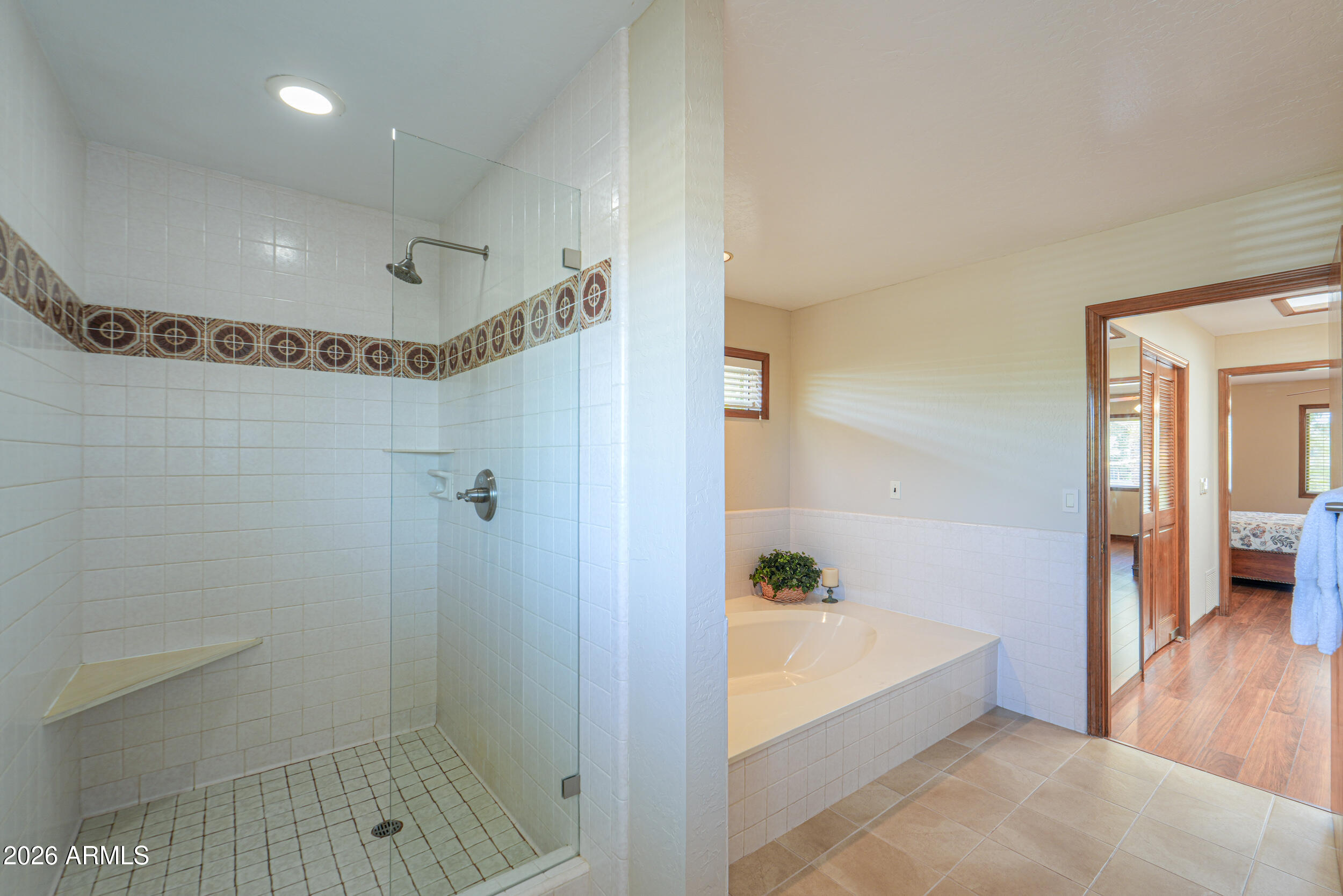ROUND VALLEY ESTATES - Residential