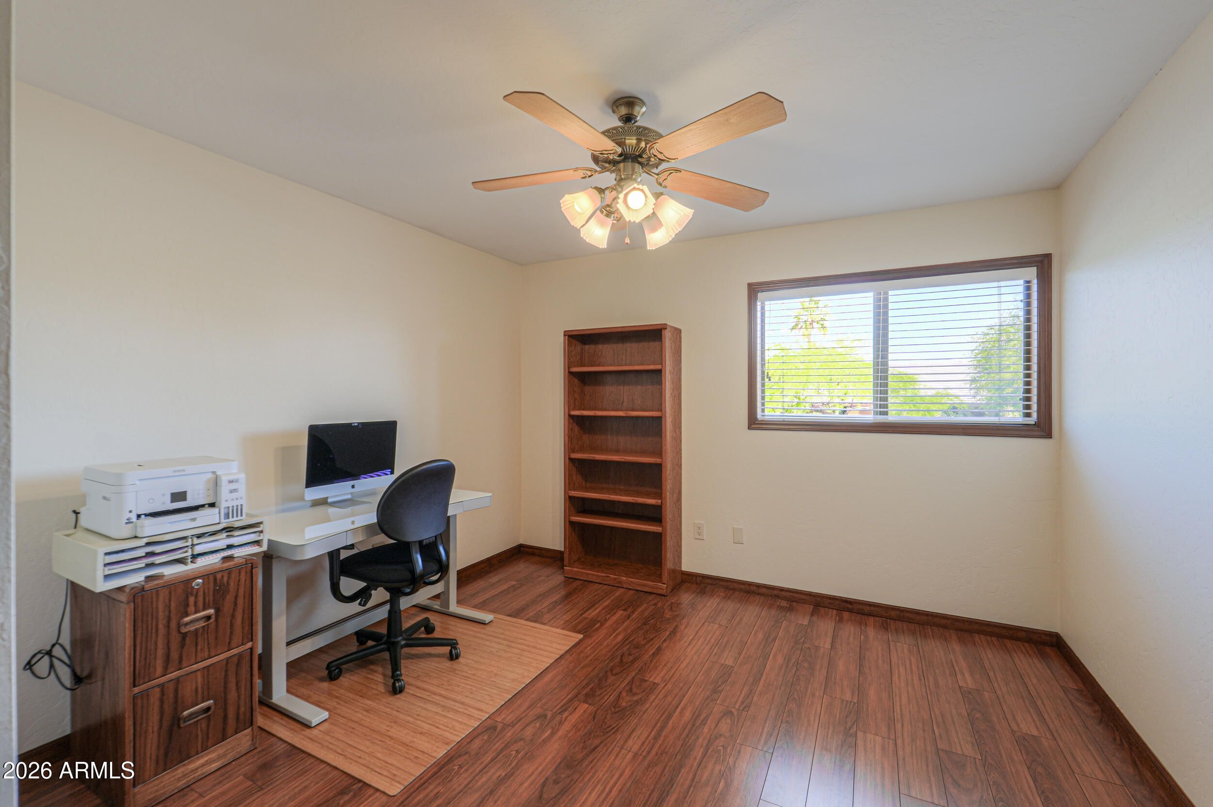 ROUND VALLEY ESTATES - Residential