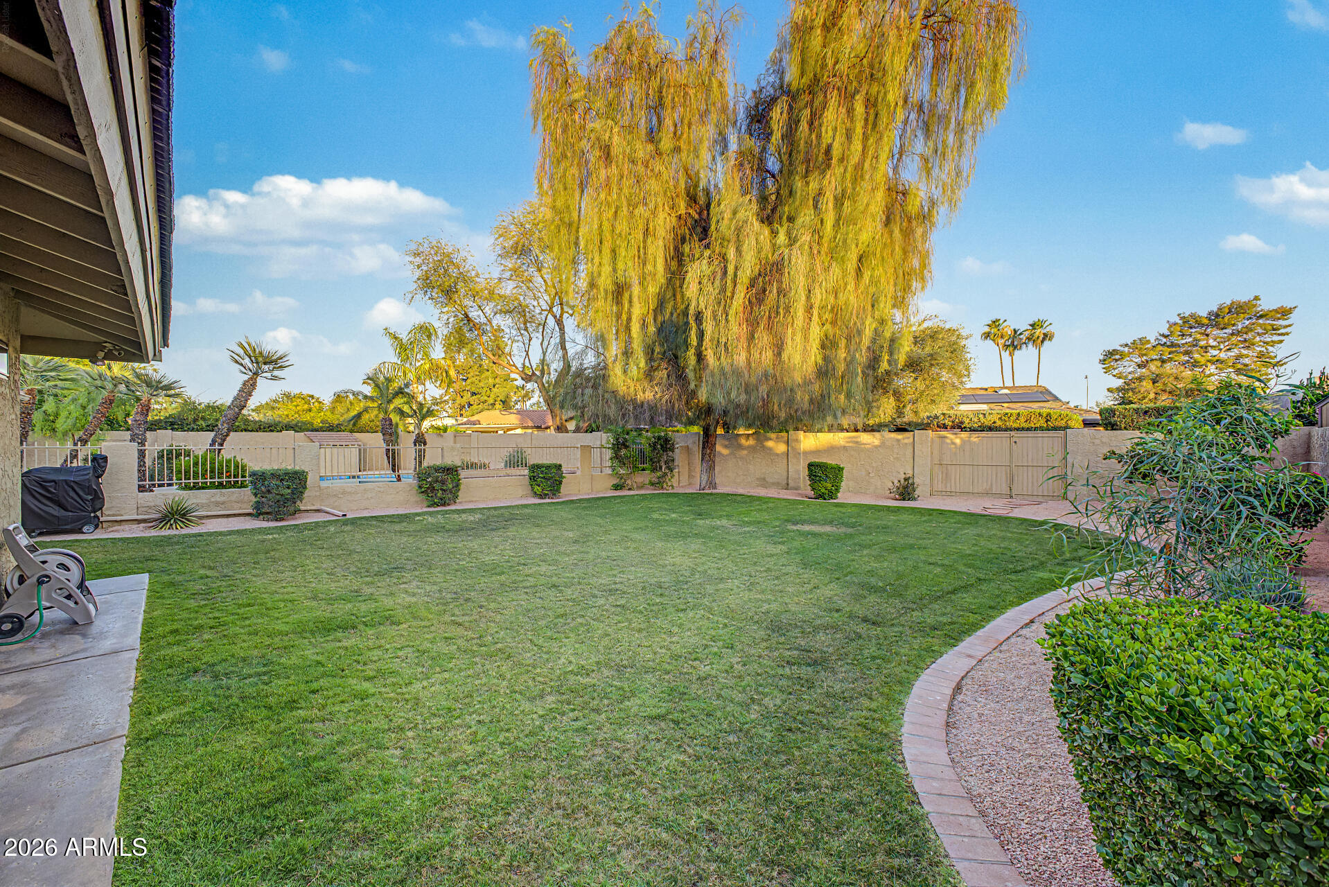 ROUND VALLEY ESTATES - Residential