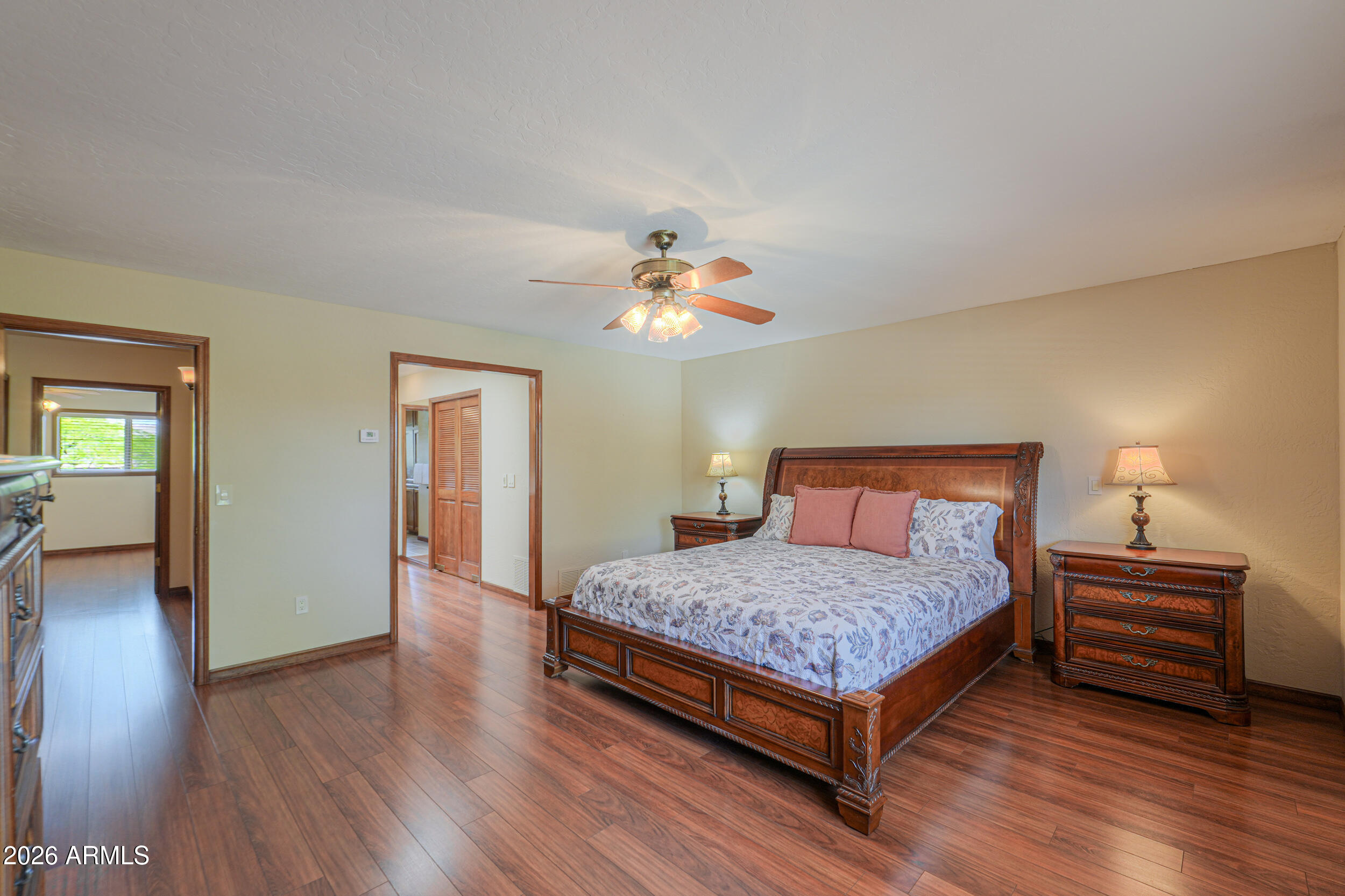 ROUND VALLEY ESTATES - Residential