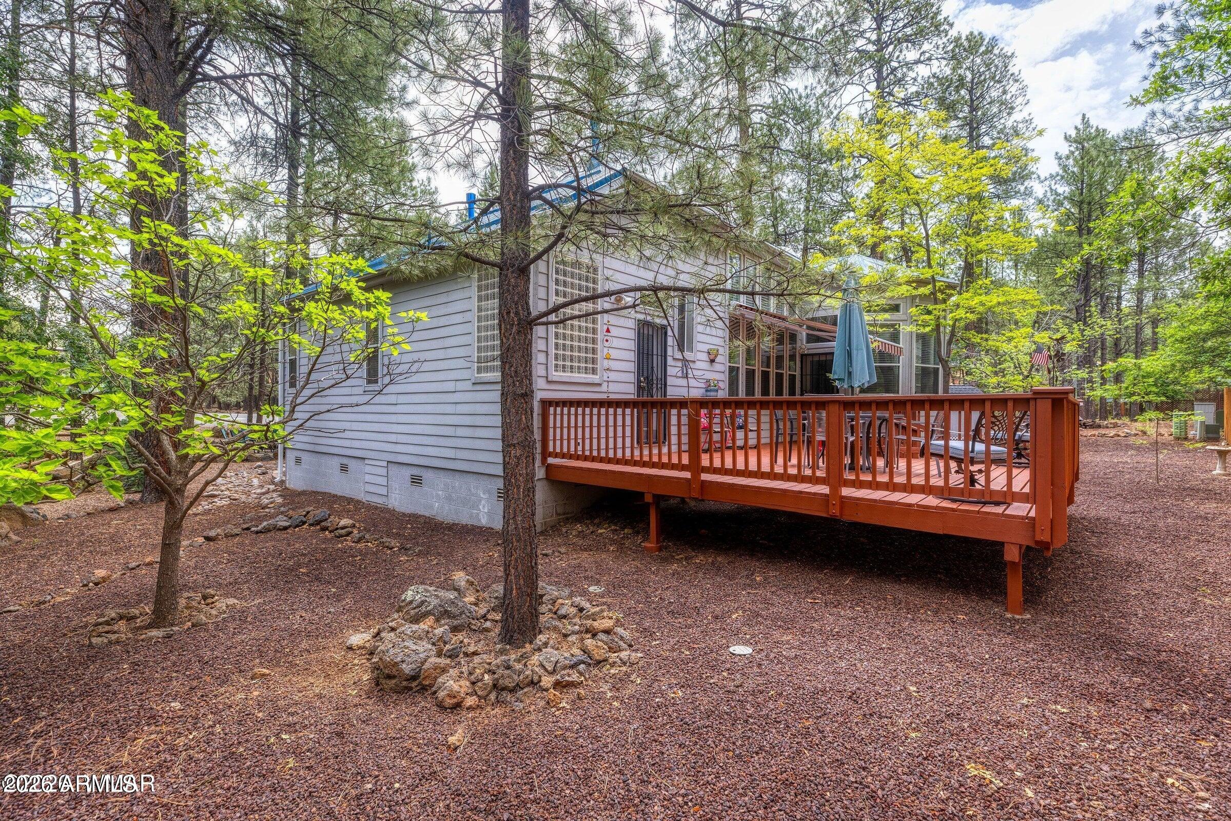 PINETOP LAKES COUNTRY CLUB UNIT 4 - Residential