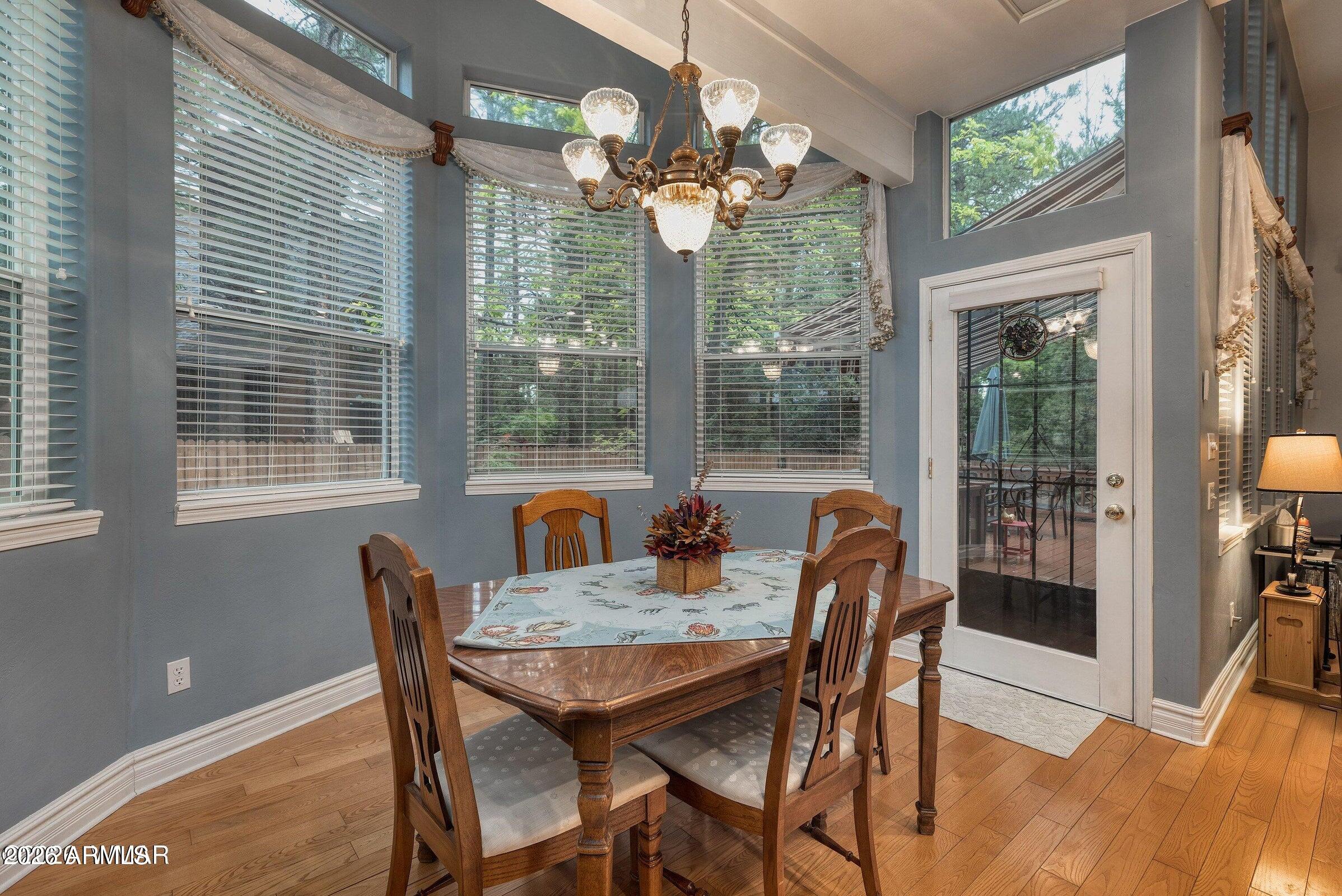 PINETOP LAKES COUNTRY CLUB UNIT 4 - Residential