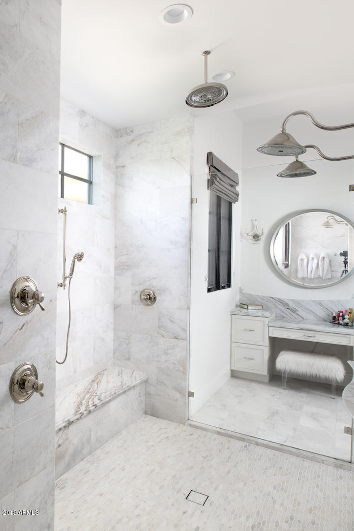 GROSSE POINTE HIGHLANDS - Residential