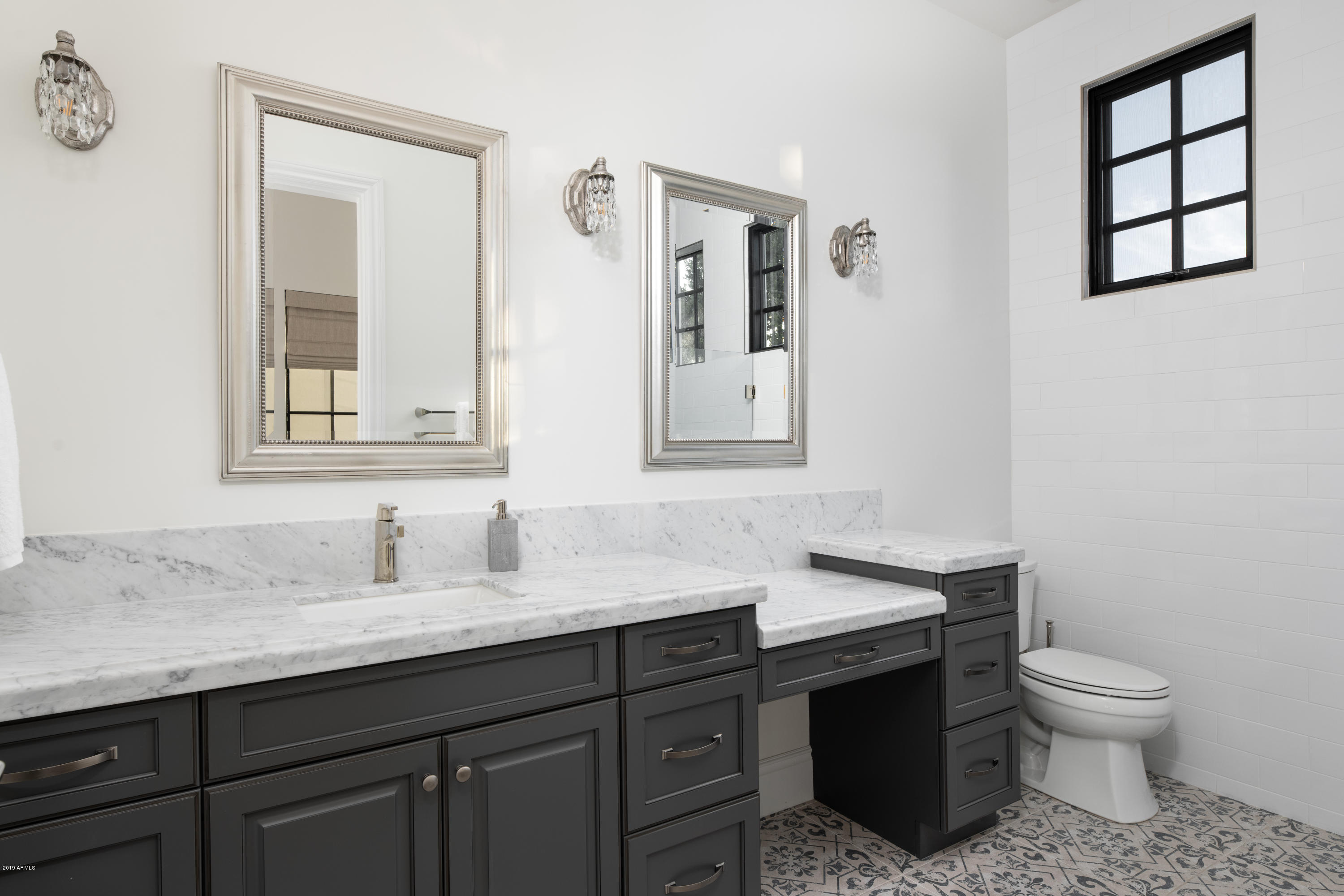 GROSSE POINTE HIGHLANDS - Residential