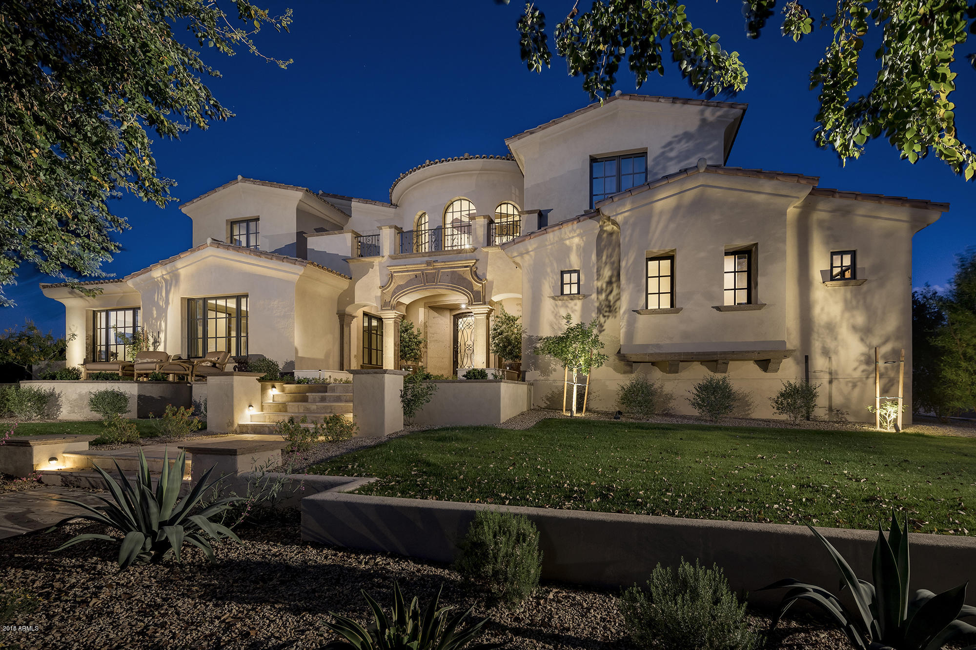 Take advantage of this rare opportunity to own a park side home with unobstructed mountain views! Located in the Arcadia neighborhood in Silverleaf, adjacent to Legacy Park, this 2015 smart home by Sommer Custom Homes has it all. Experience the true neighborhood feel with park views from the spacious front patio, enter the great room with 27' ceilings and be wowed by mountain views framing the generous backyard. The open floor plan is complemented by the high finish level and Wolf/Subzero appliance package. Large master suite (aromatherapy steam shower) and guest bedroom on main level, with two en-suite bedrooms and bonus room upstairs. Theater room (can be 5th bed), exercise room, temp controlled wine wall, four car garage and firepit/ramada make this home a dream for family/entertaining.
