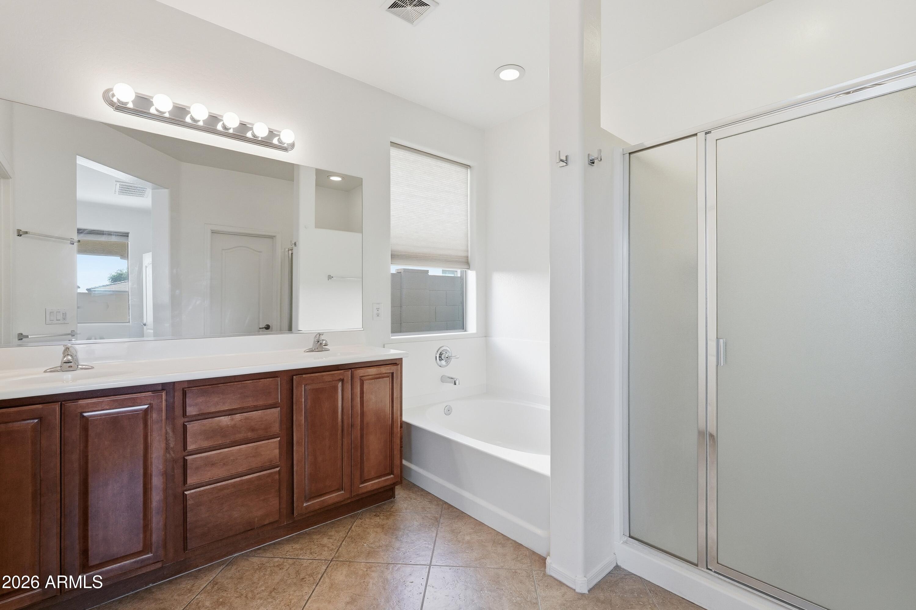STONEFIELD - Residential