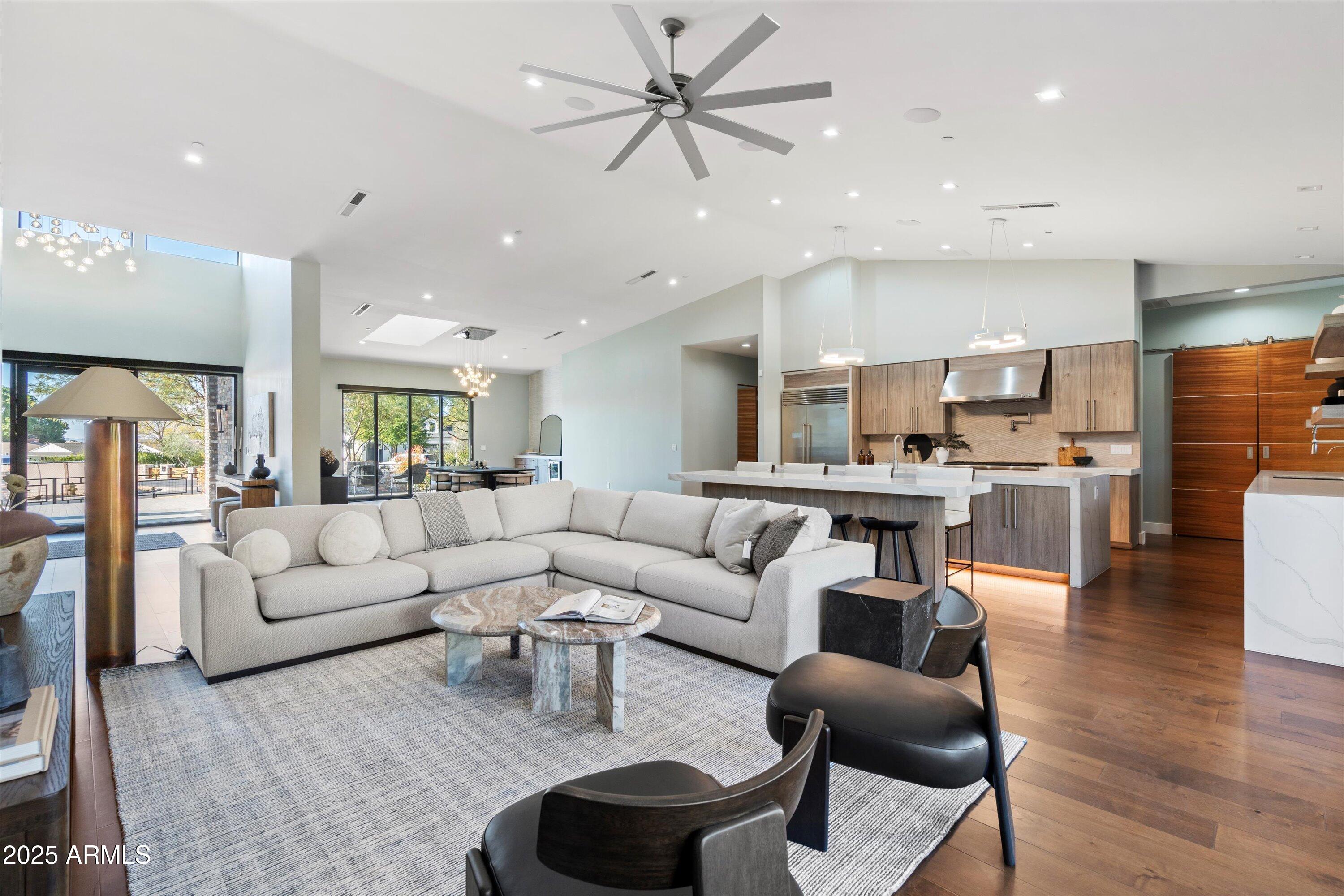 DEL RAY ESTATES 15 - Residential