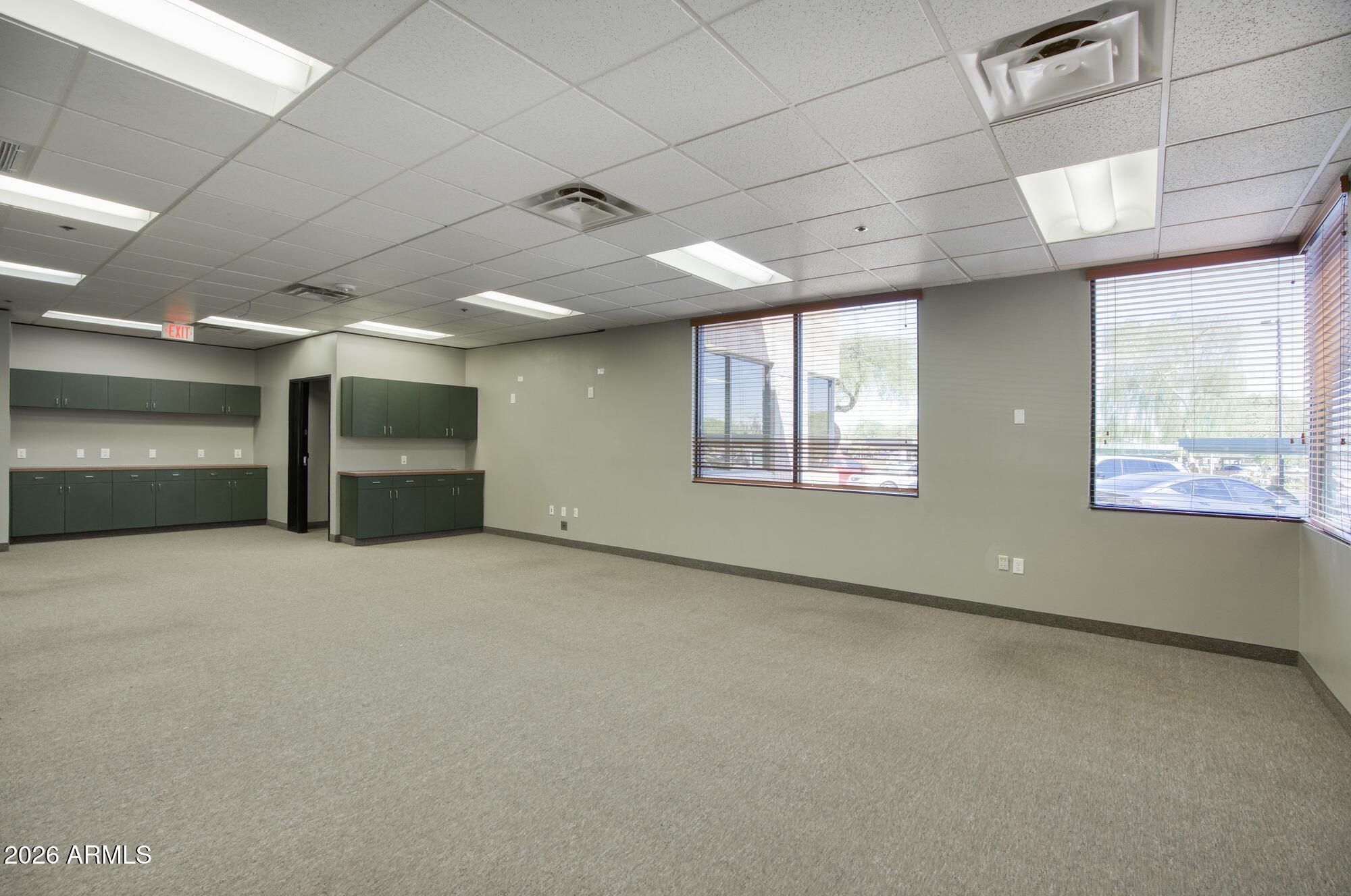 FOOTHILLS GATEWAY OFFICE PARK - Commercial Lease