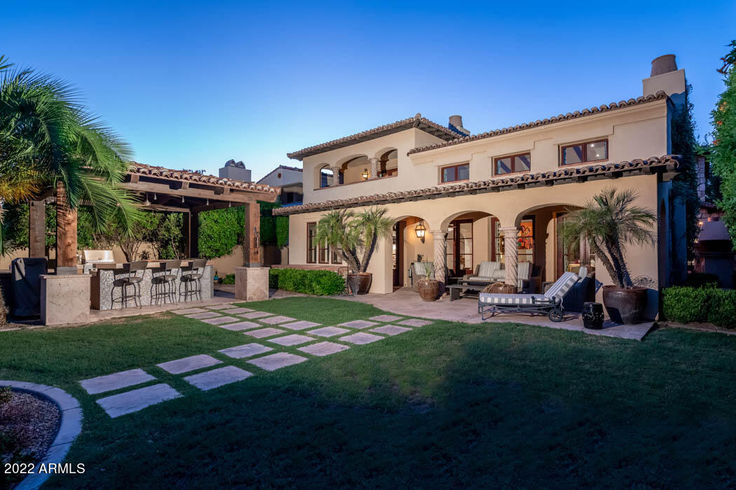 Montelucia Luxury Villas at La Posada - Residential