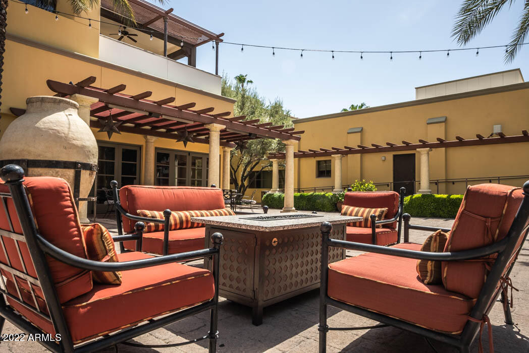 Montelucia Luxury Villas at La Posada - Residential