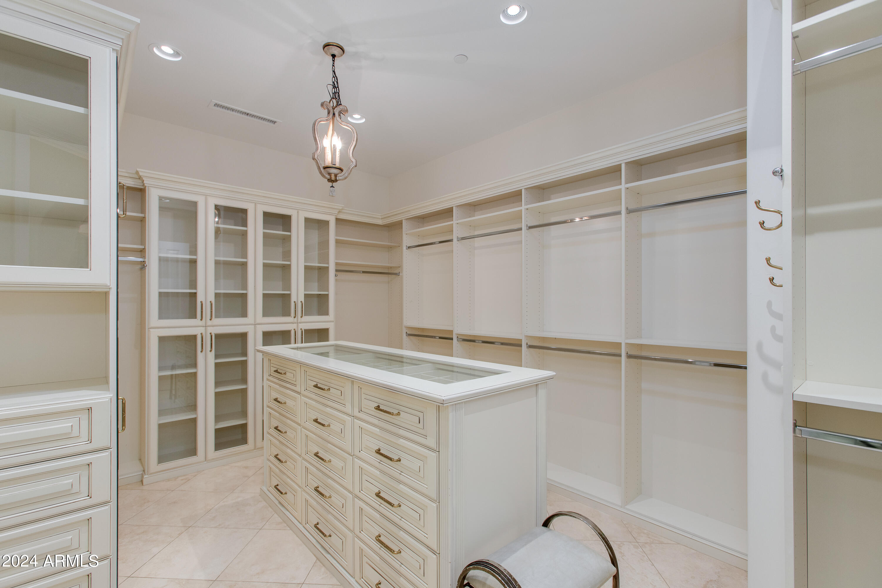 PARADISE RESERVE REPLAT - Residential