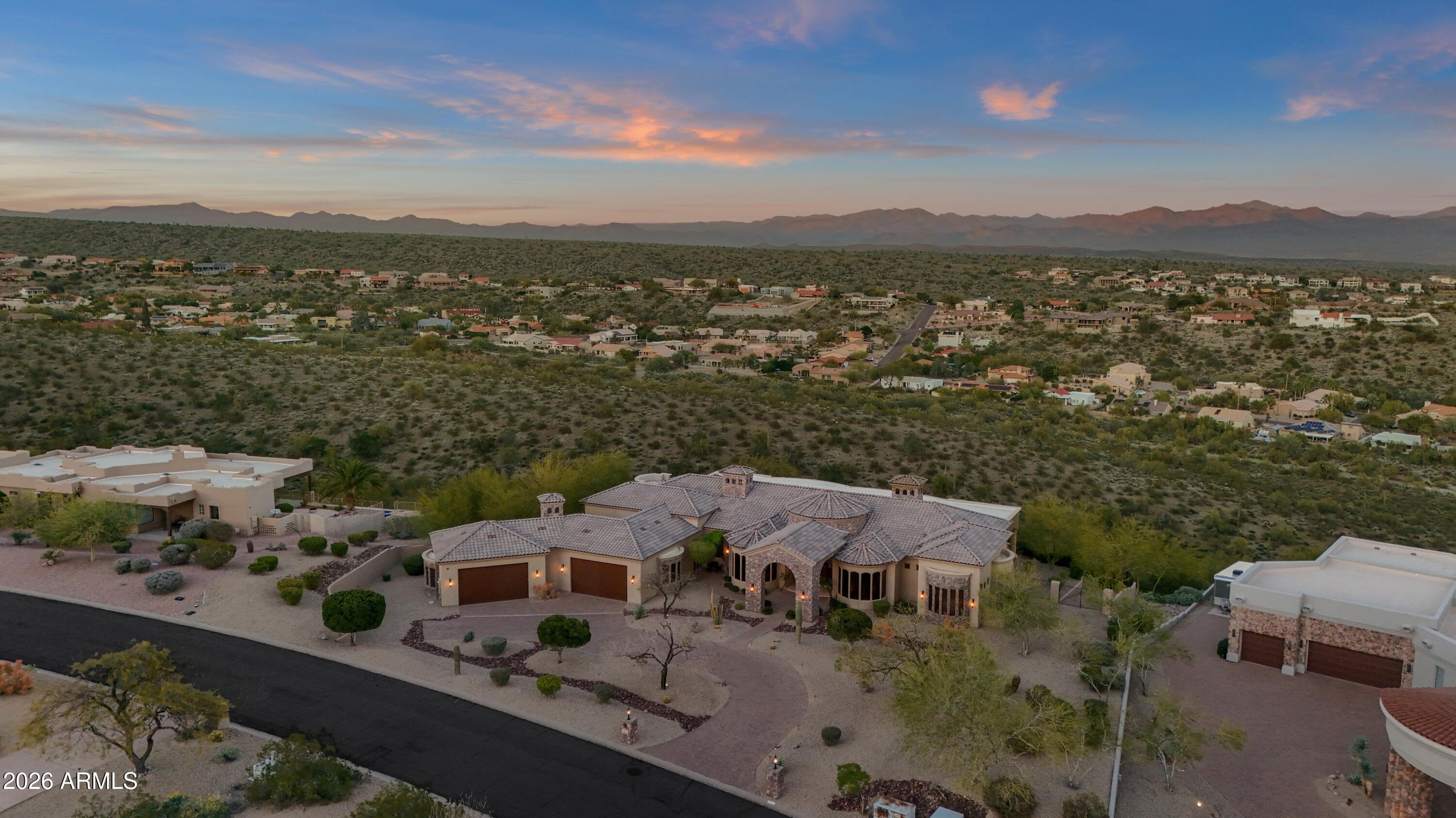 FOUNTAIN HILLS ARIZONA NO. 506-C BLOCK 2 LOTS 10 T - Residential