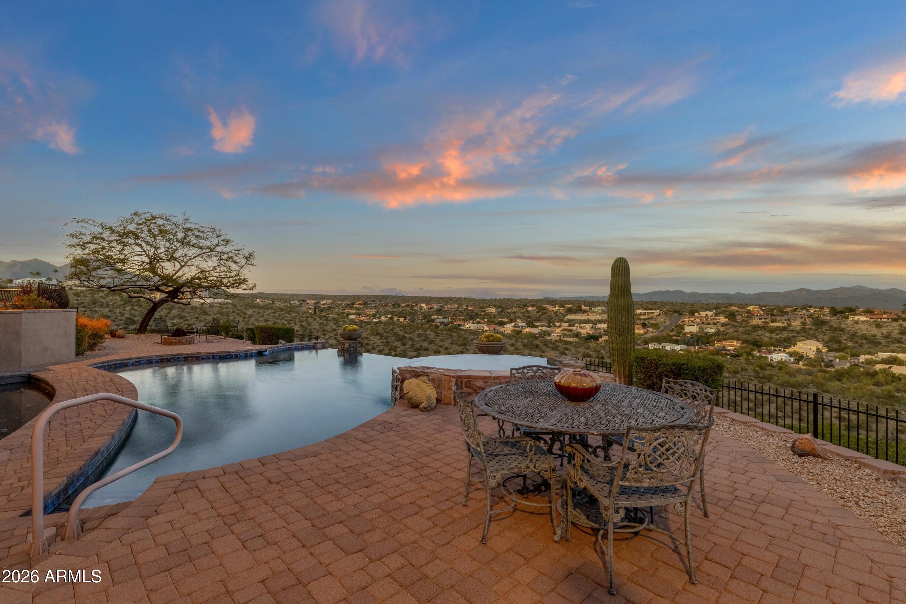 FOUNTAIN HILLS ARIZONA NO. 506-C BLOCK 2 LOTS 10 T - Residential
