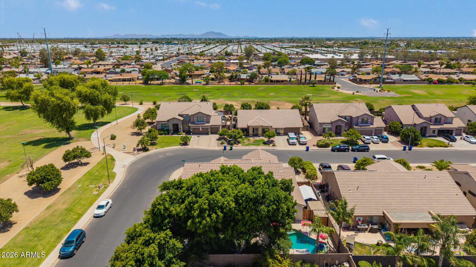 VALENCIA GROVES - Residential