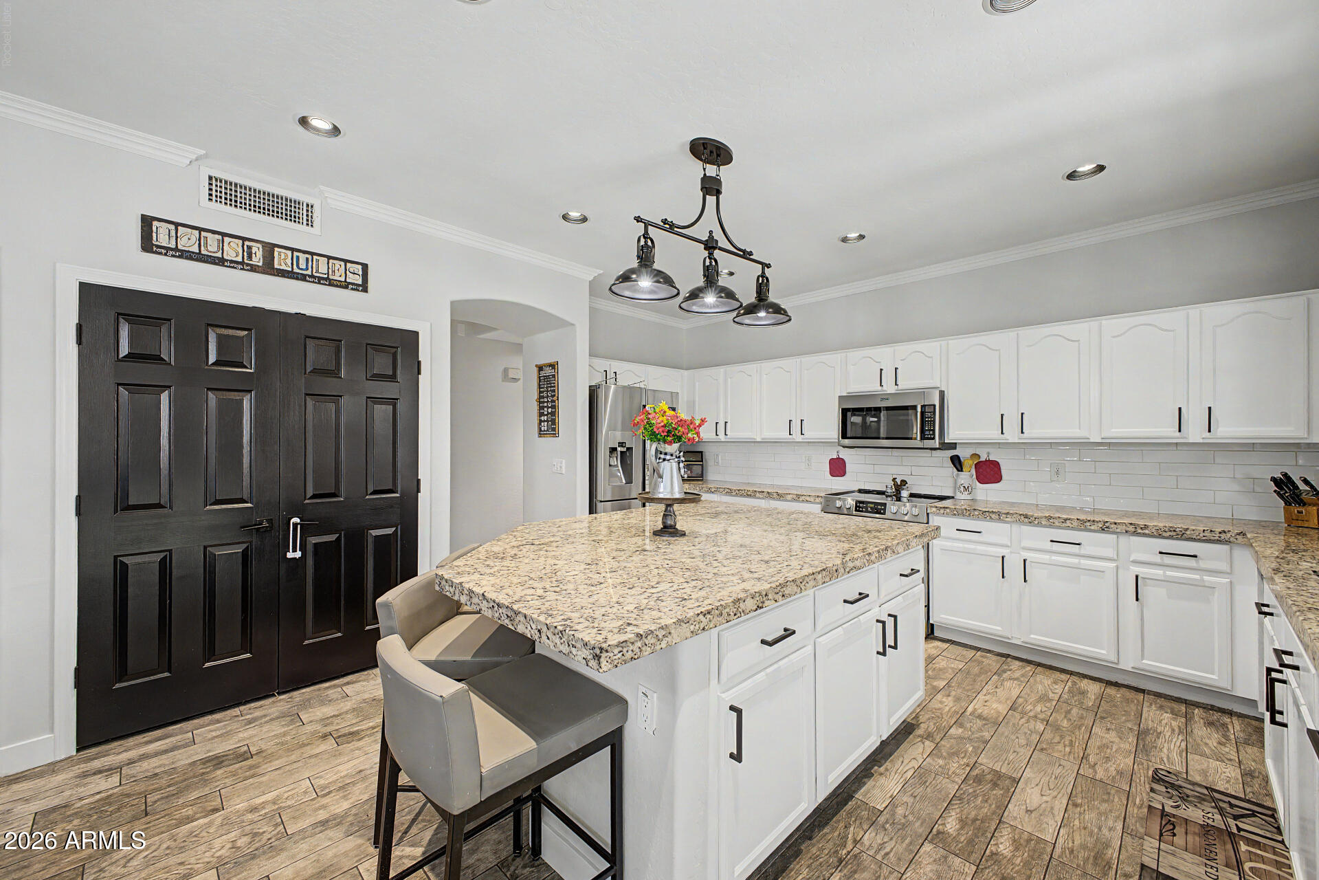 VALENCIA GROVES - Residential