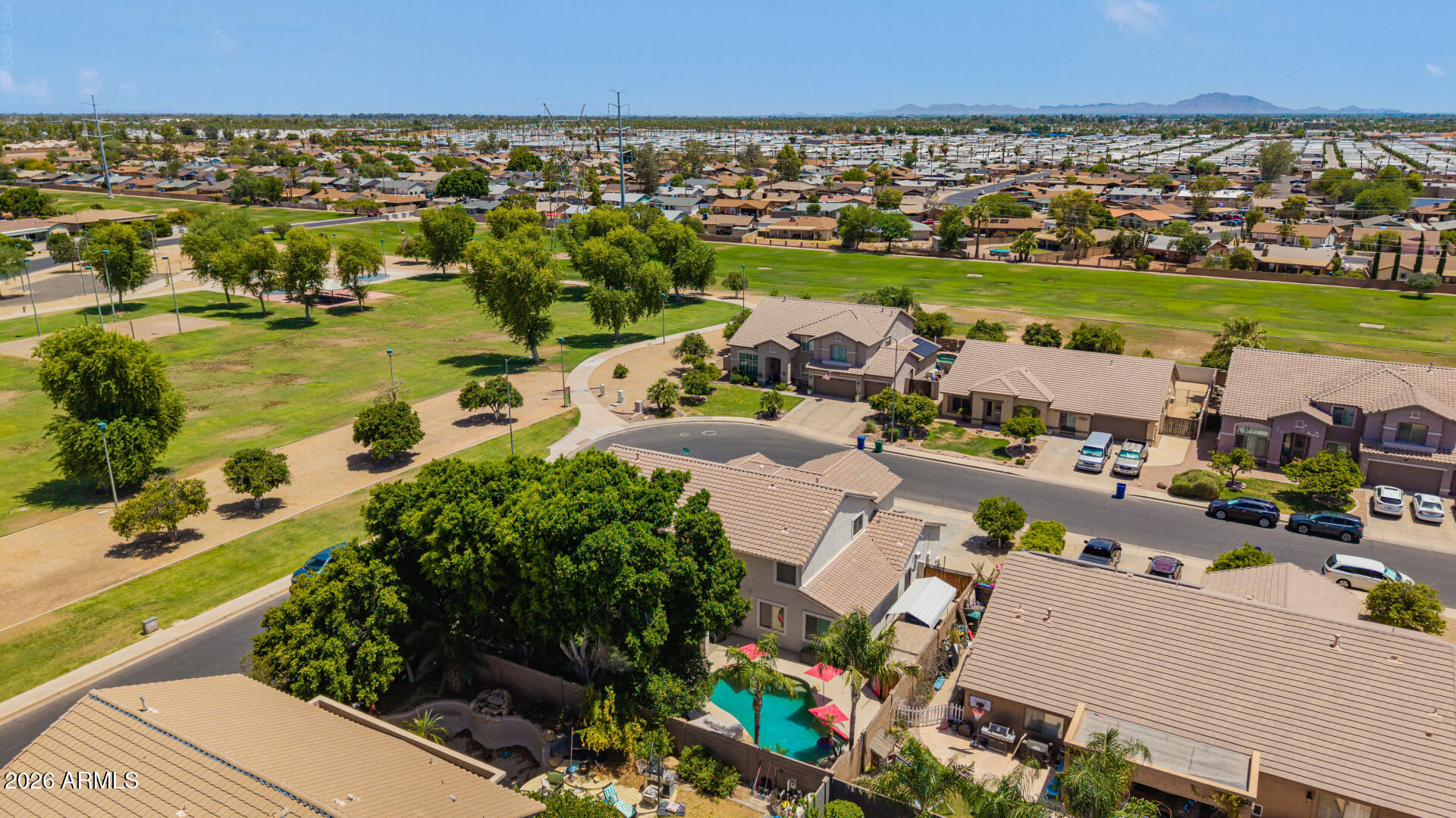 VALENCIA GROVES - Residential