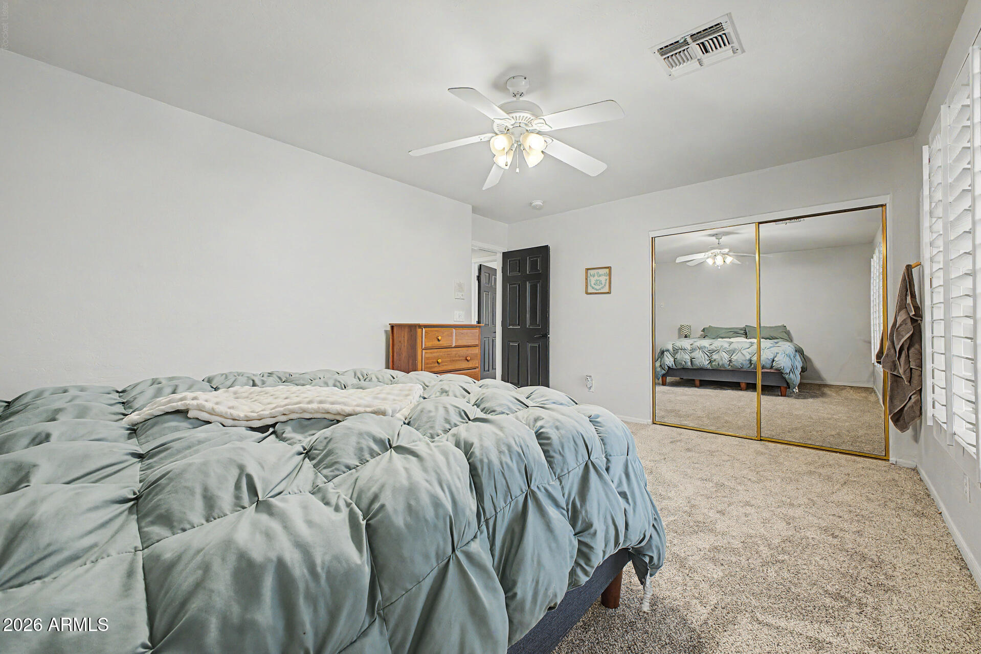 VALENCIA GROVES - Residential
