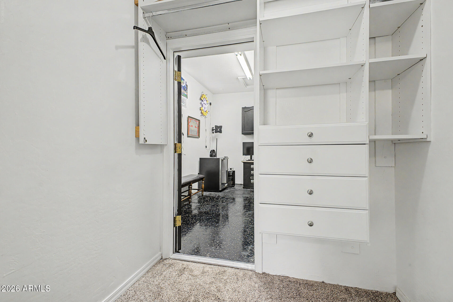 VALENCIA GROVES - Residential