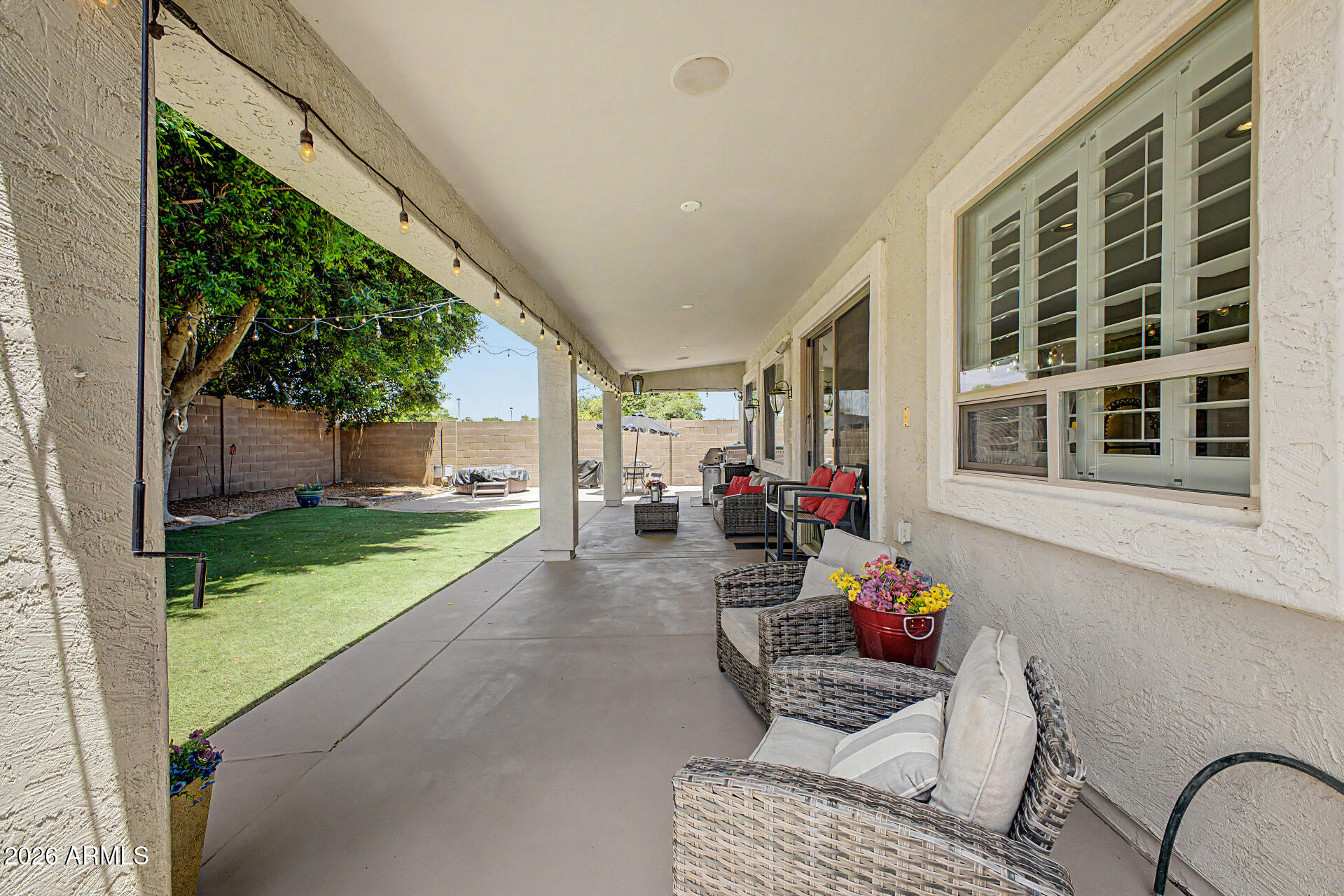 VALENCIA GROVES - Residential