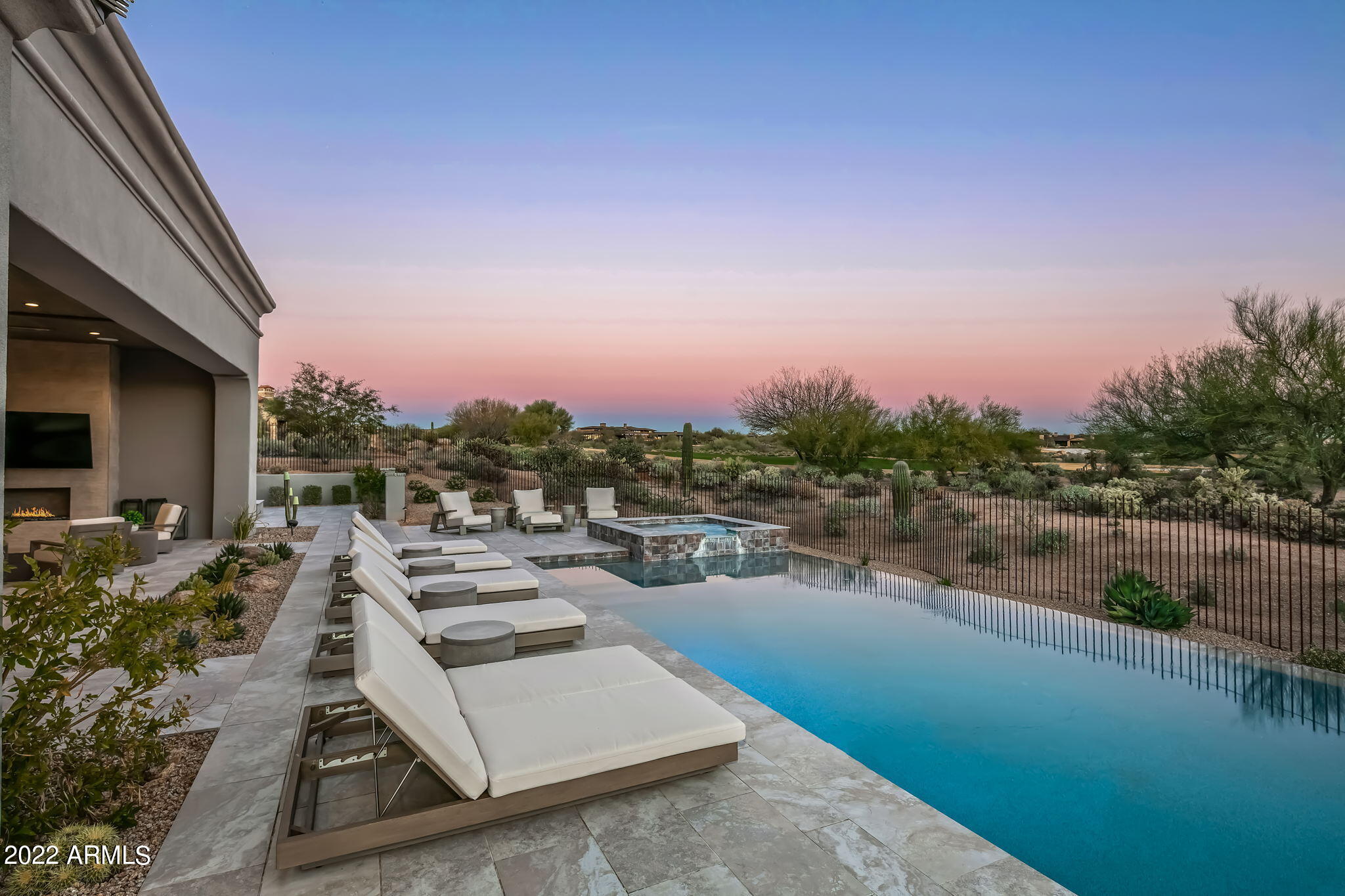 MIRABEL CLUB - Residential