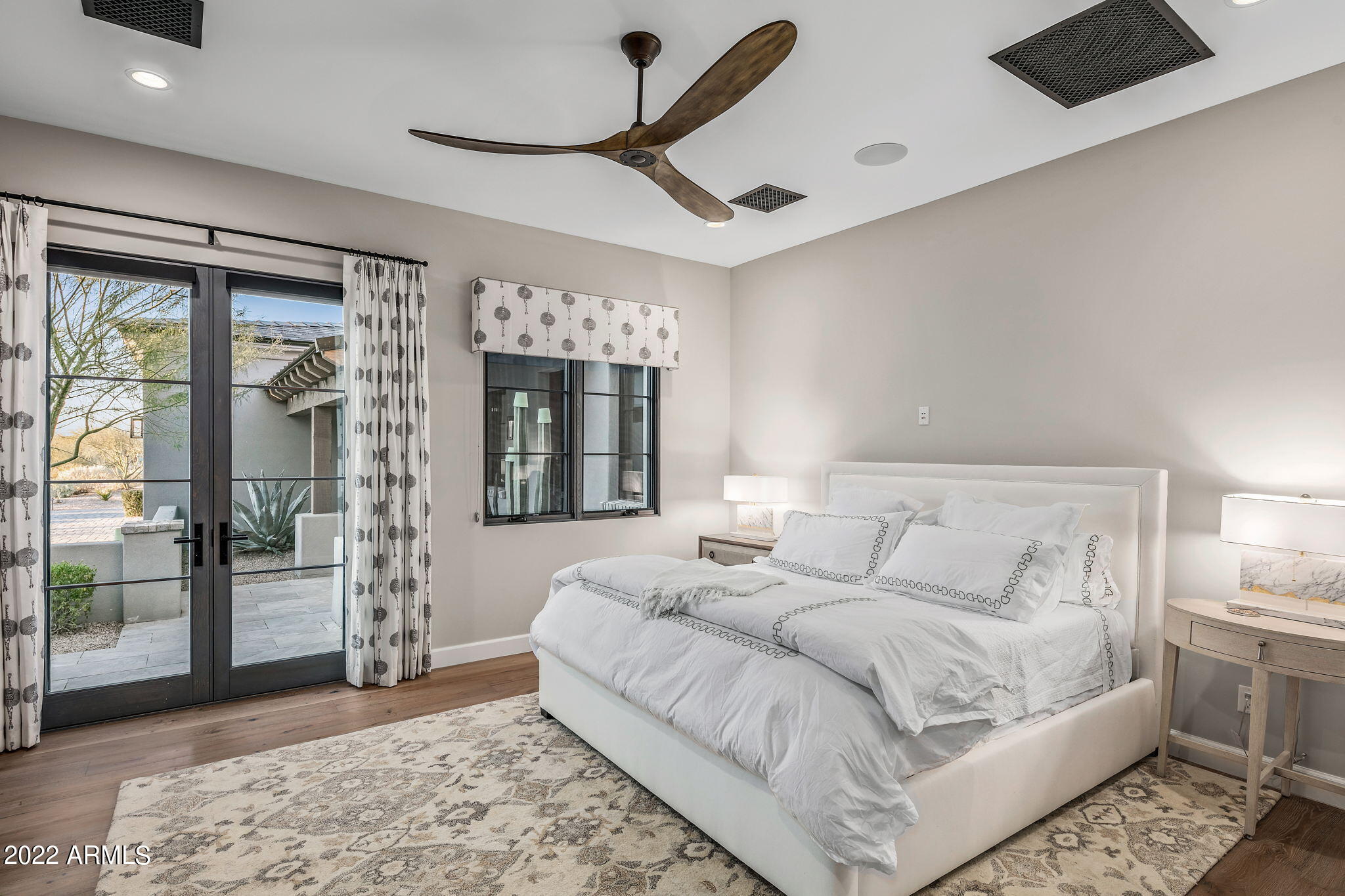 MIRABEL CLUB - Residential