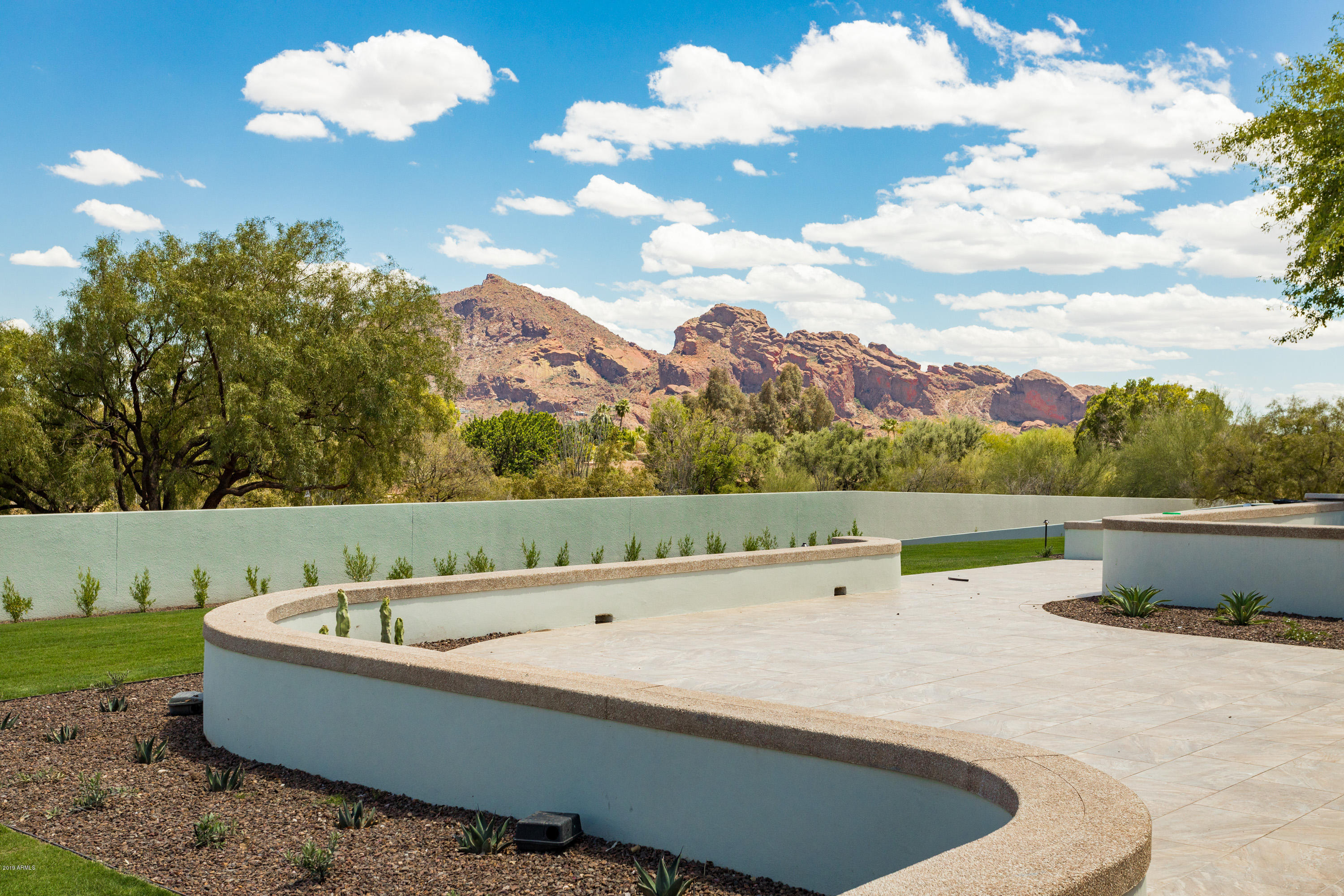 QUARTZ VALLEY - Residential
