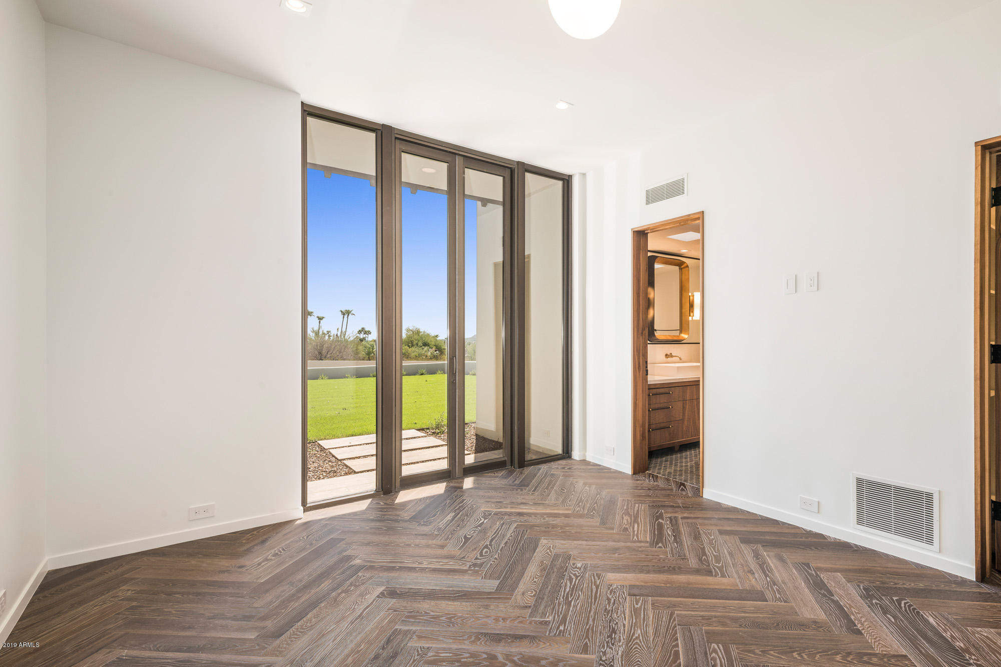 QUARTZ VALLEY - Residential