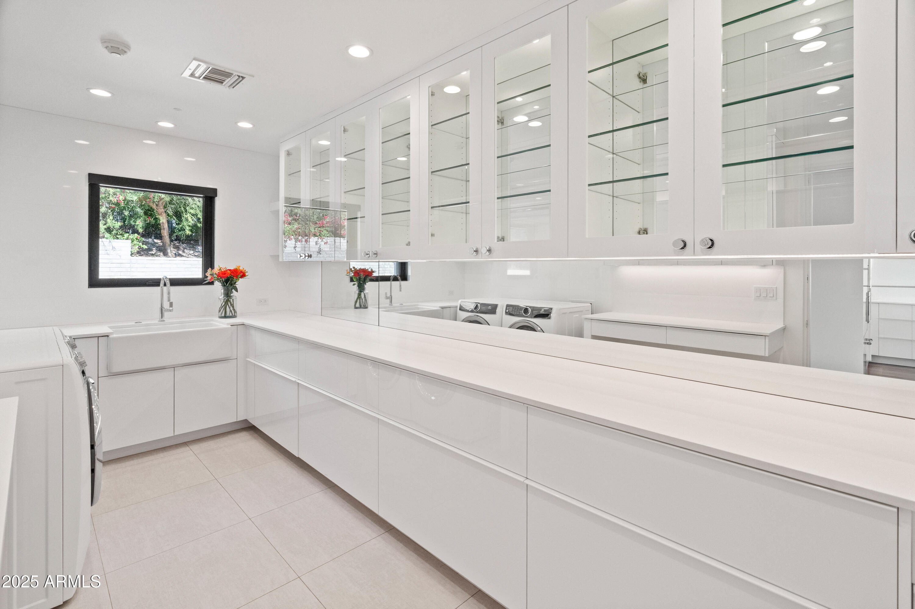 MARION ESTATES - Residential