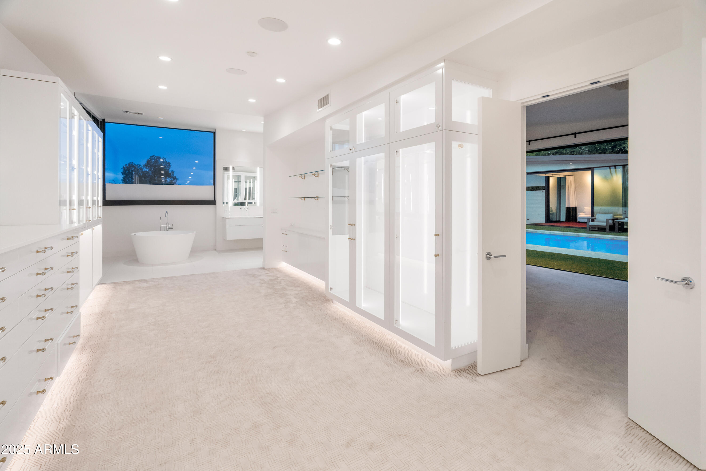 MARION ESTATES - Residential