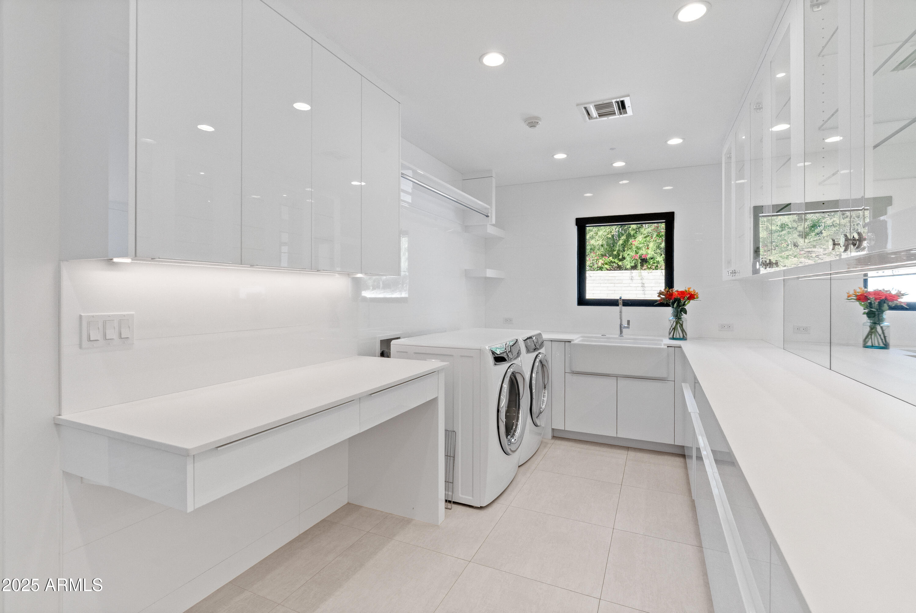 MARION ESTATES - Residential