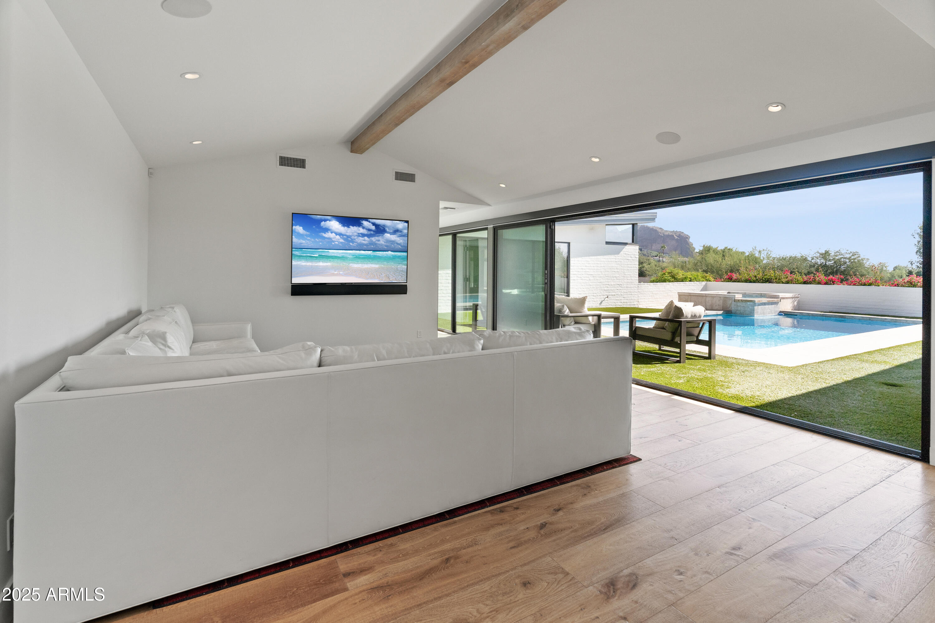 MARION ESTATES - Residential