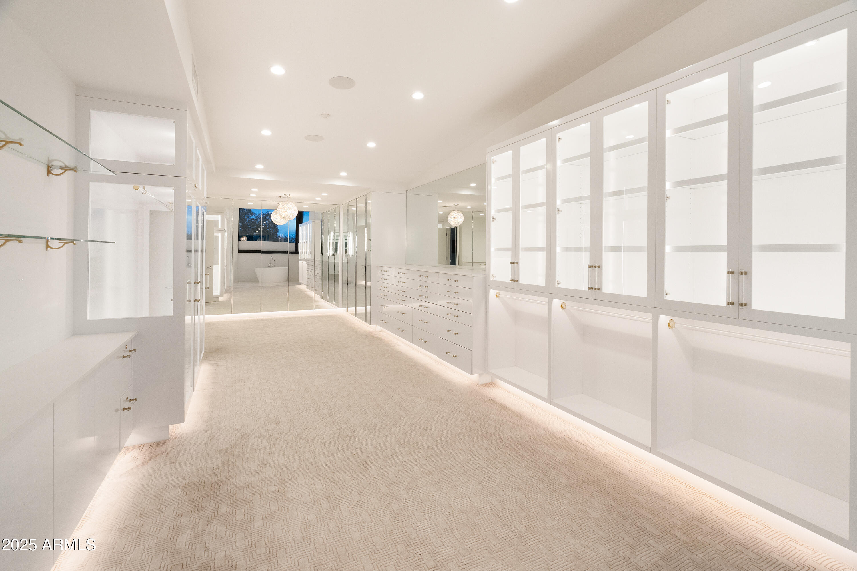 MARION ESTATES - Residential