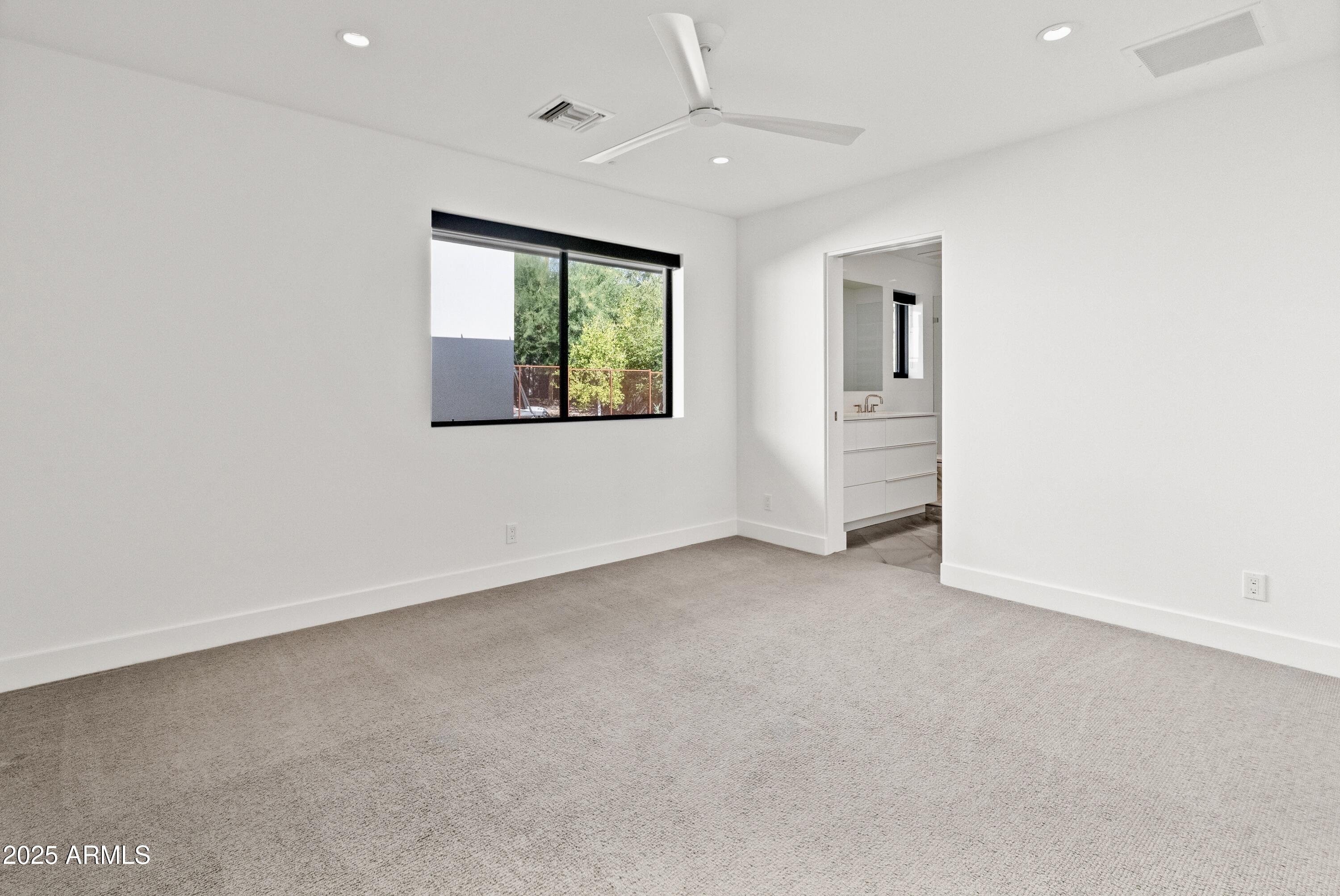 MARION ESTATES - Residential