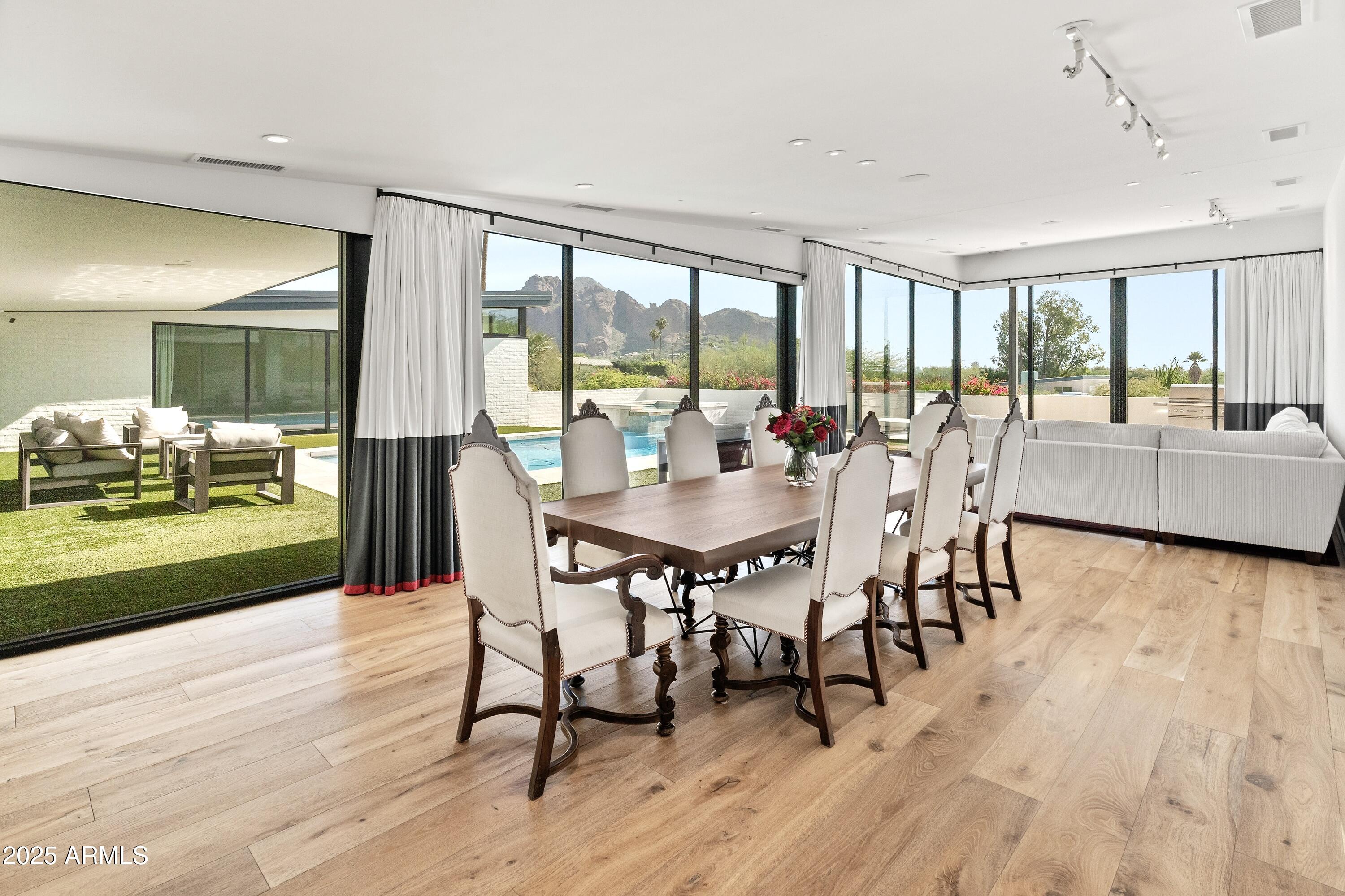 MARION ESTATES - Residential