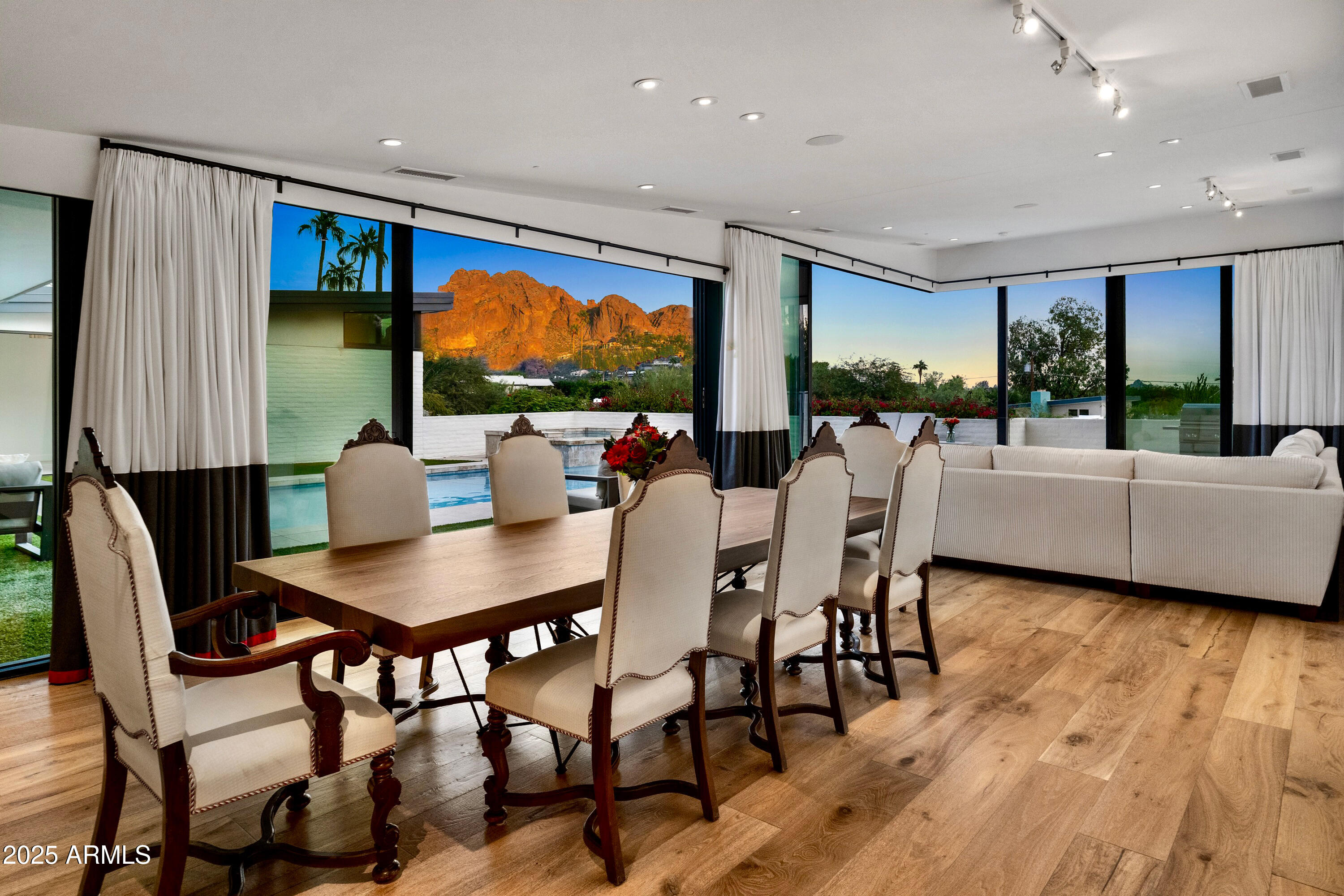 MARION ESTATES - Residential