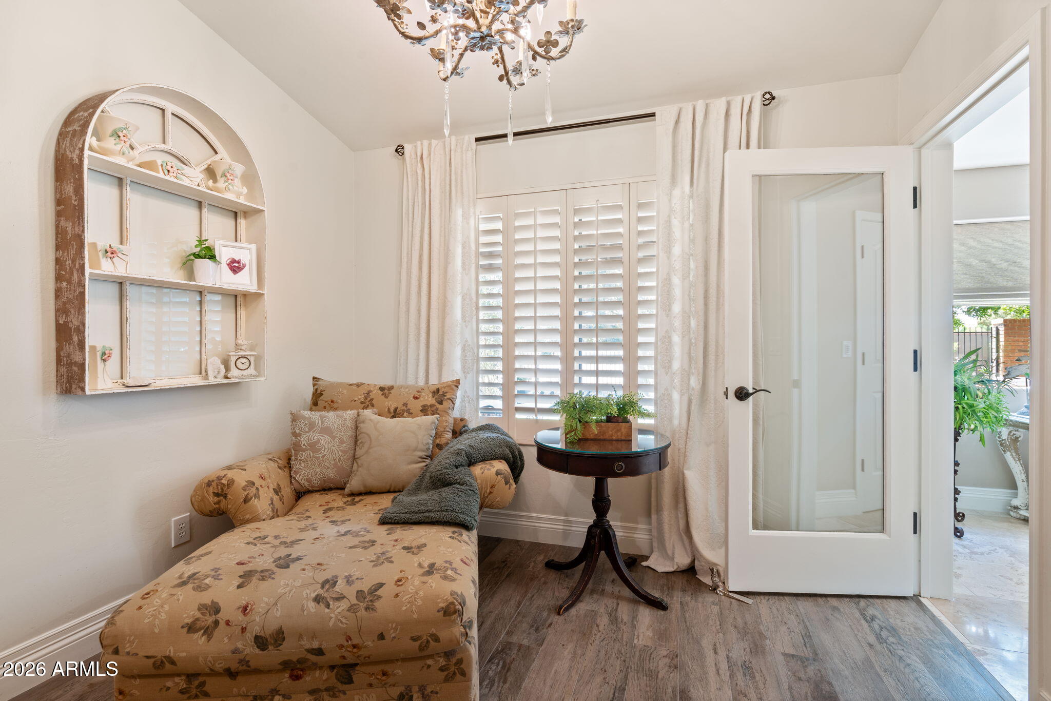 Custom Estate - Residential
