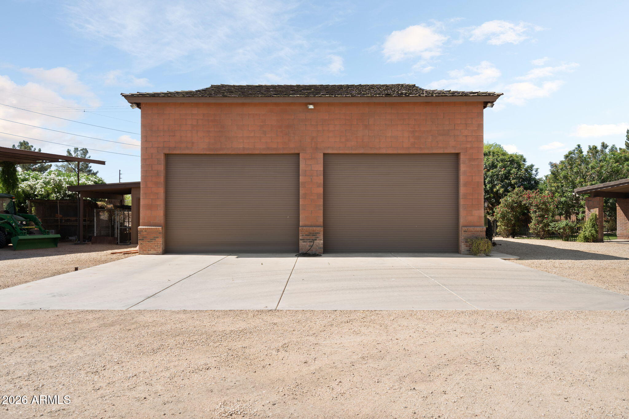 Custom Estate - Residential