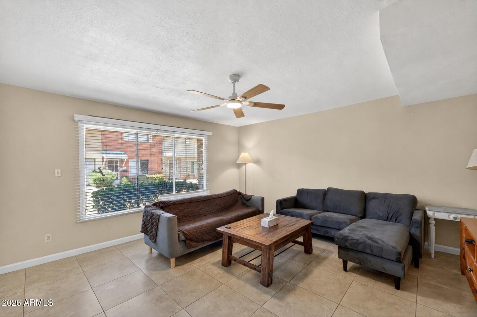TEMPE GARDENS TOWNHOUSE CONDO LOT 81-169 - Residential