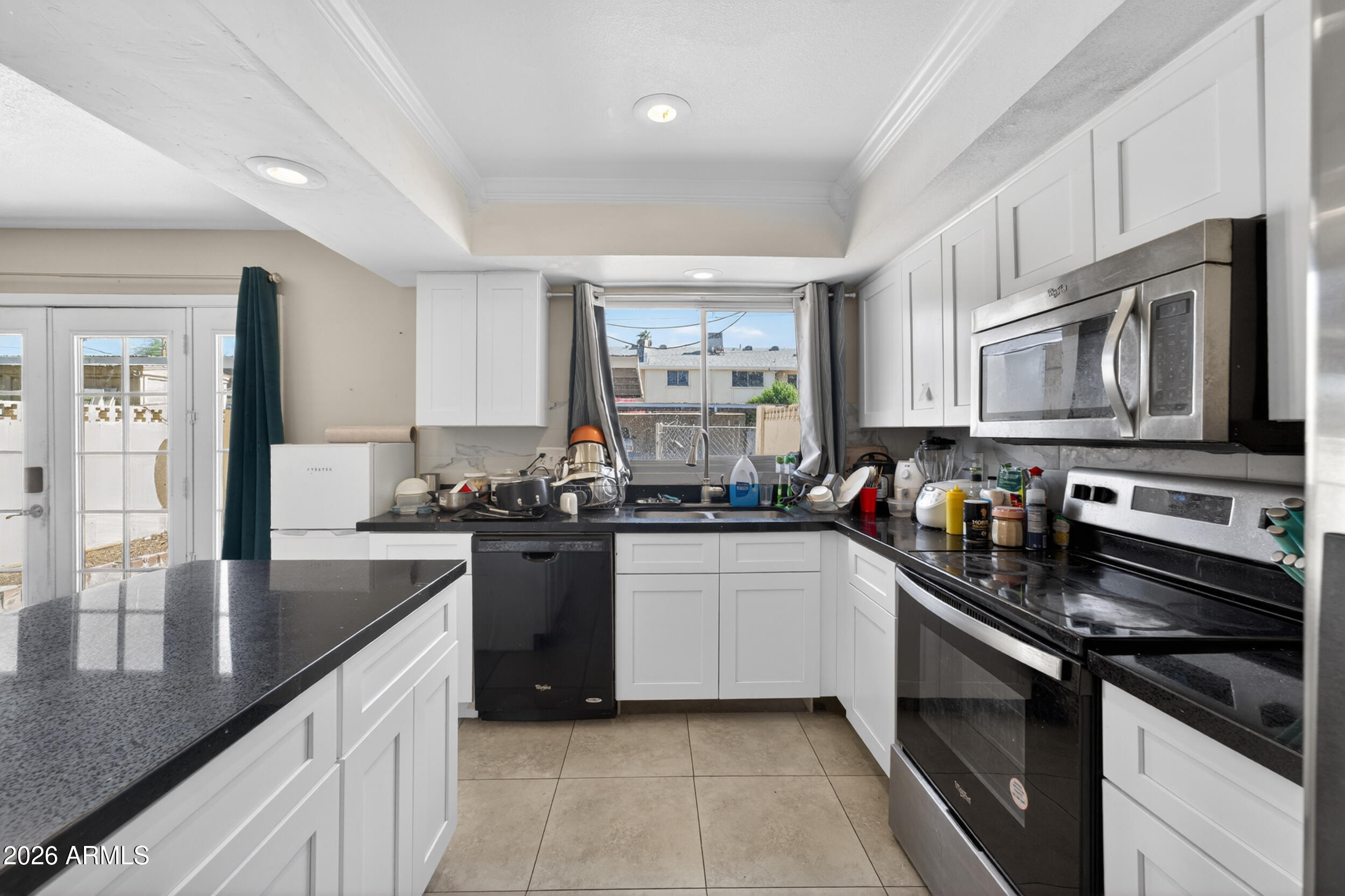 TEMPE GARDENS TOWNHOUSE CONDO LOT 81-169 - Residential