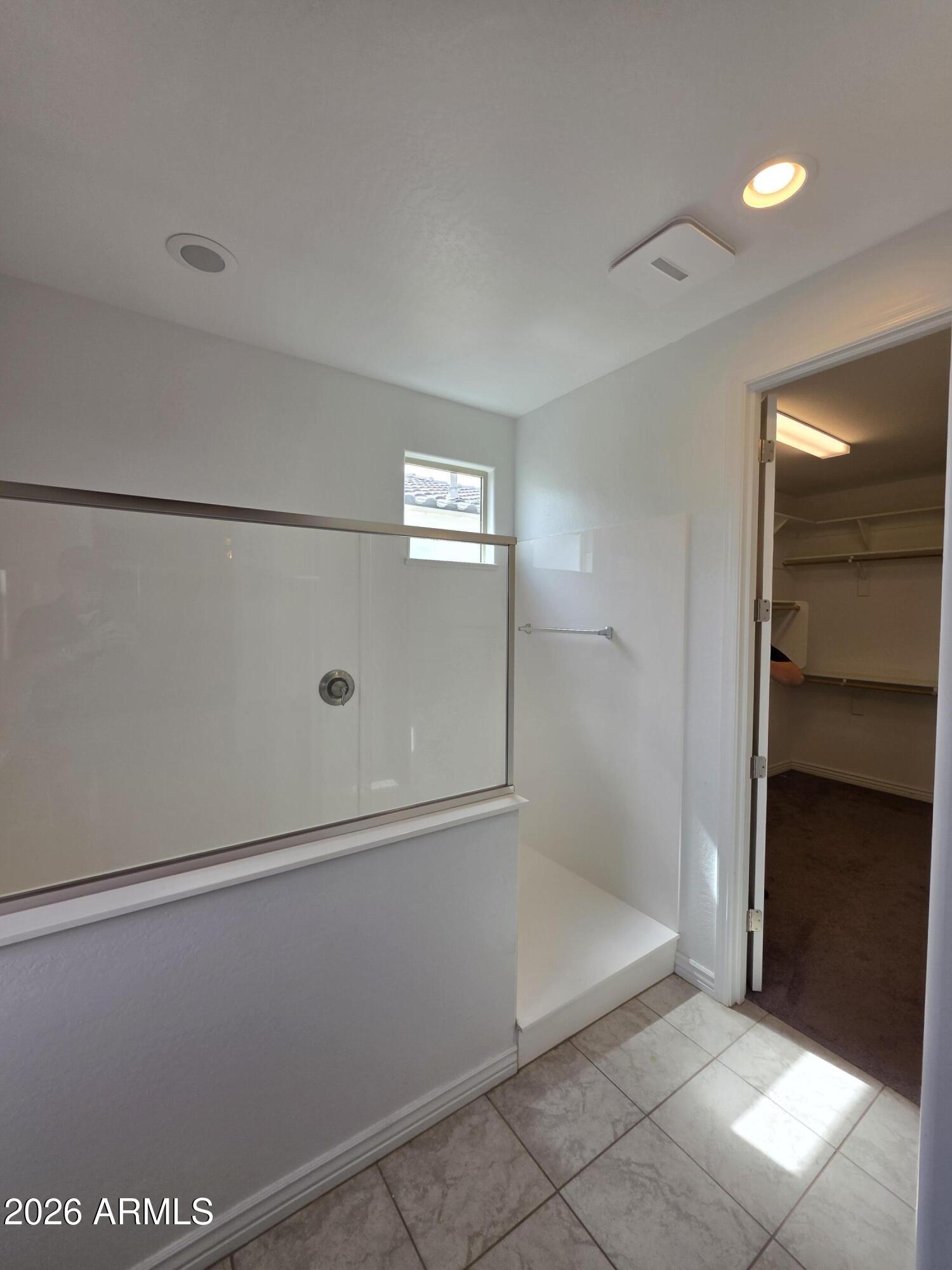 EASTMARK DEVELOPMENT UNIT 7 NORTH PARCELS 7-6 THRU - Residential Lease