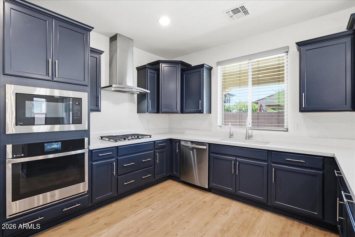 EASTMARK DEVELOPMENT UNIT 7 NORTH PARCELS 7-6 THRU - Residential Lease