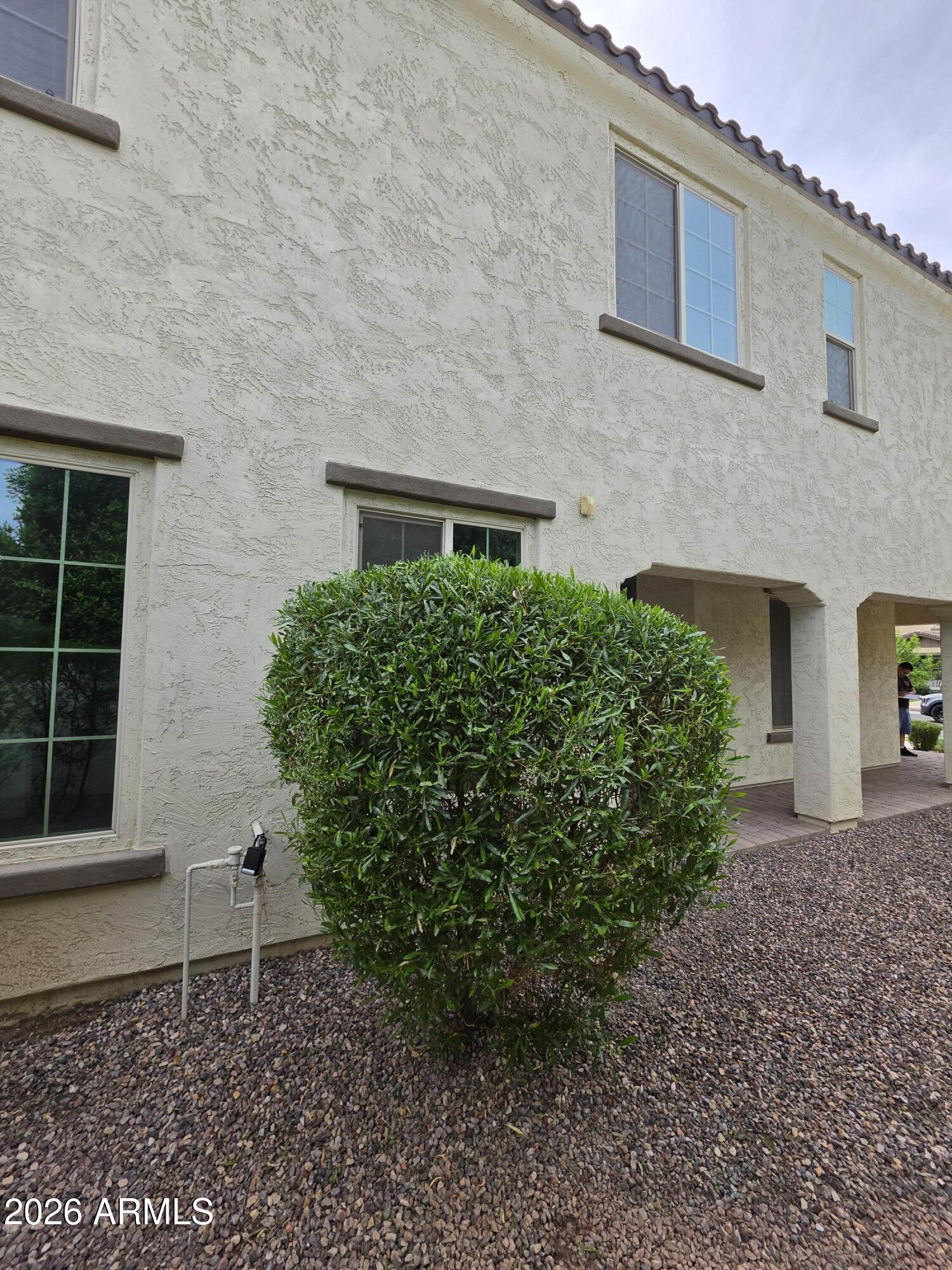 EASTMARK DEVELOPMENT UNIT 7 NORTH PARCELS 7-6 THRU - Residential Lease