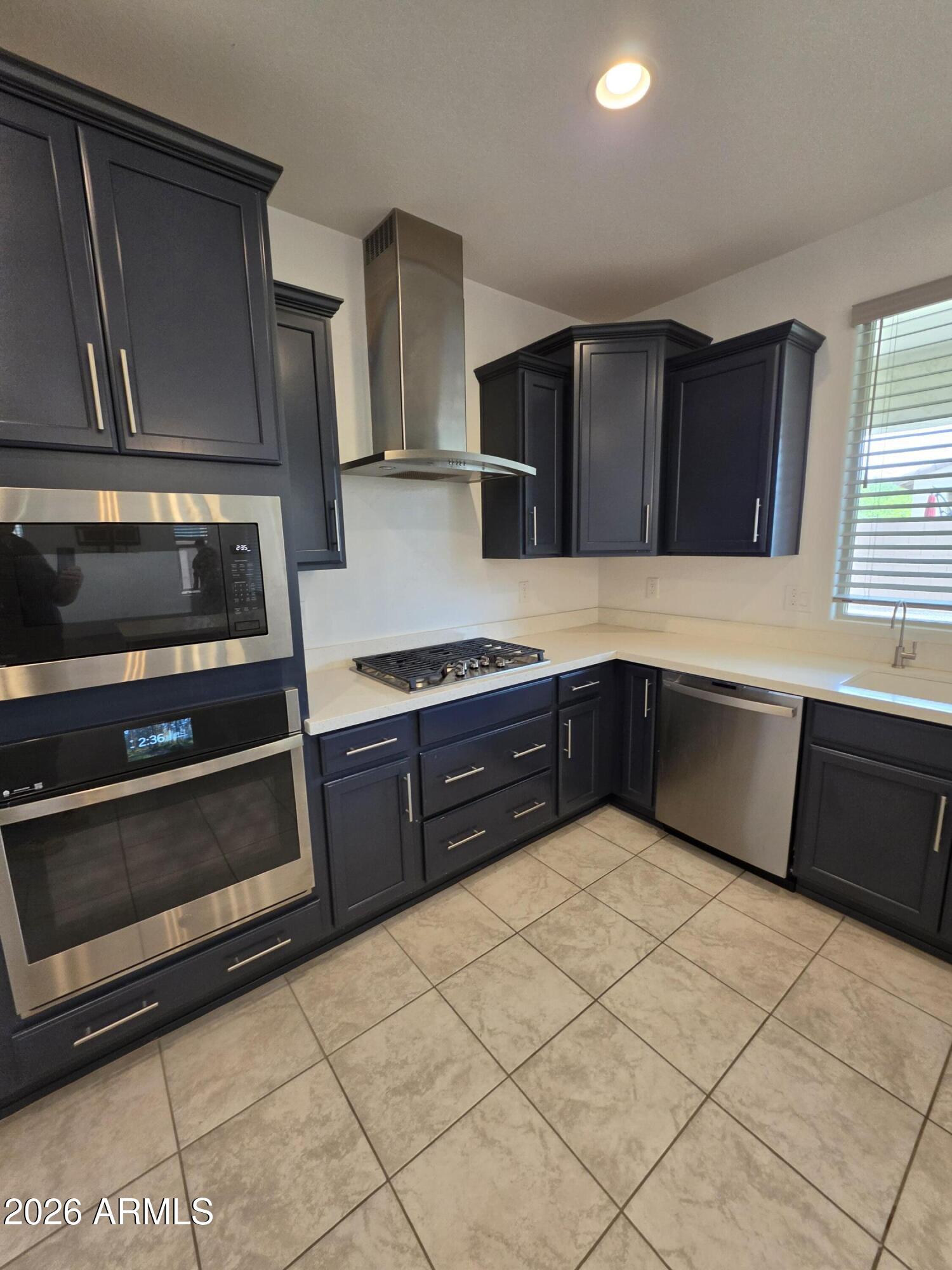 EASTMARK DEVELOPMENT UNIT 7 NORTH PARCELS 7-6 THRU - Residential Lease