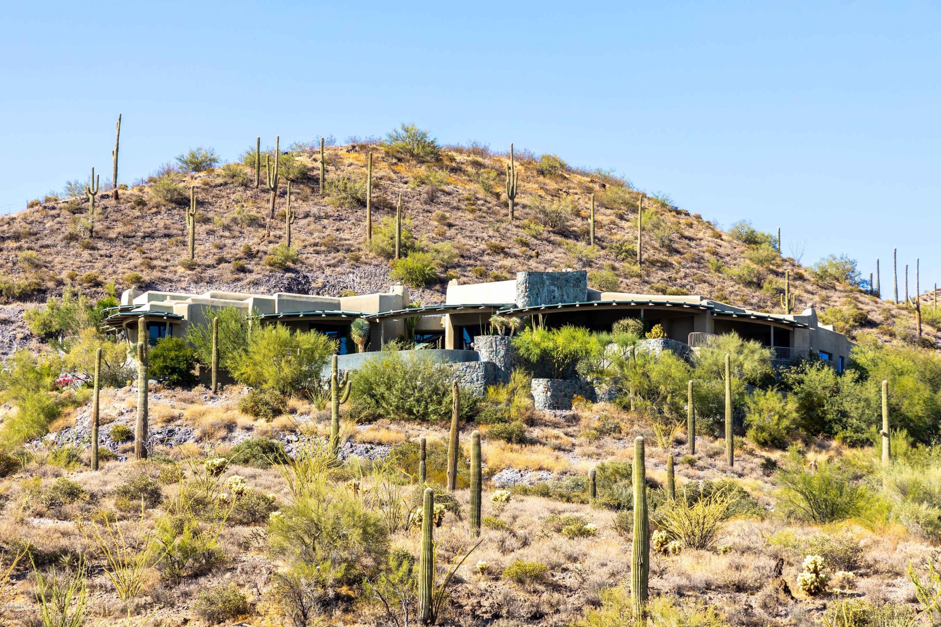 CAREFREE RANCH HOMESTEADS LOT 5B - Residential